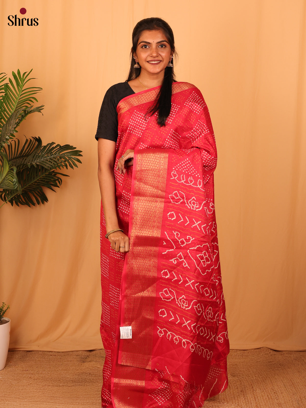 Red - Semi Crepe Saree