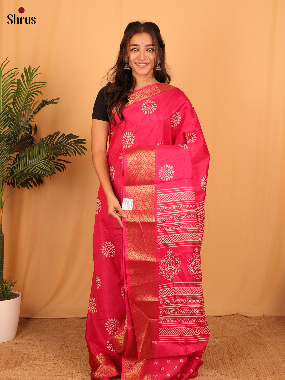 Pink - Semi Crepe Saree