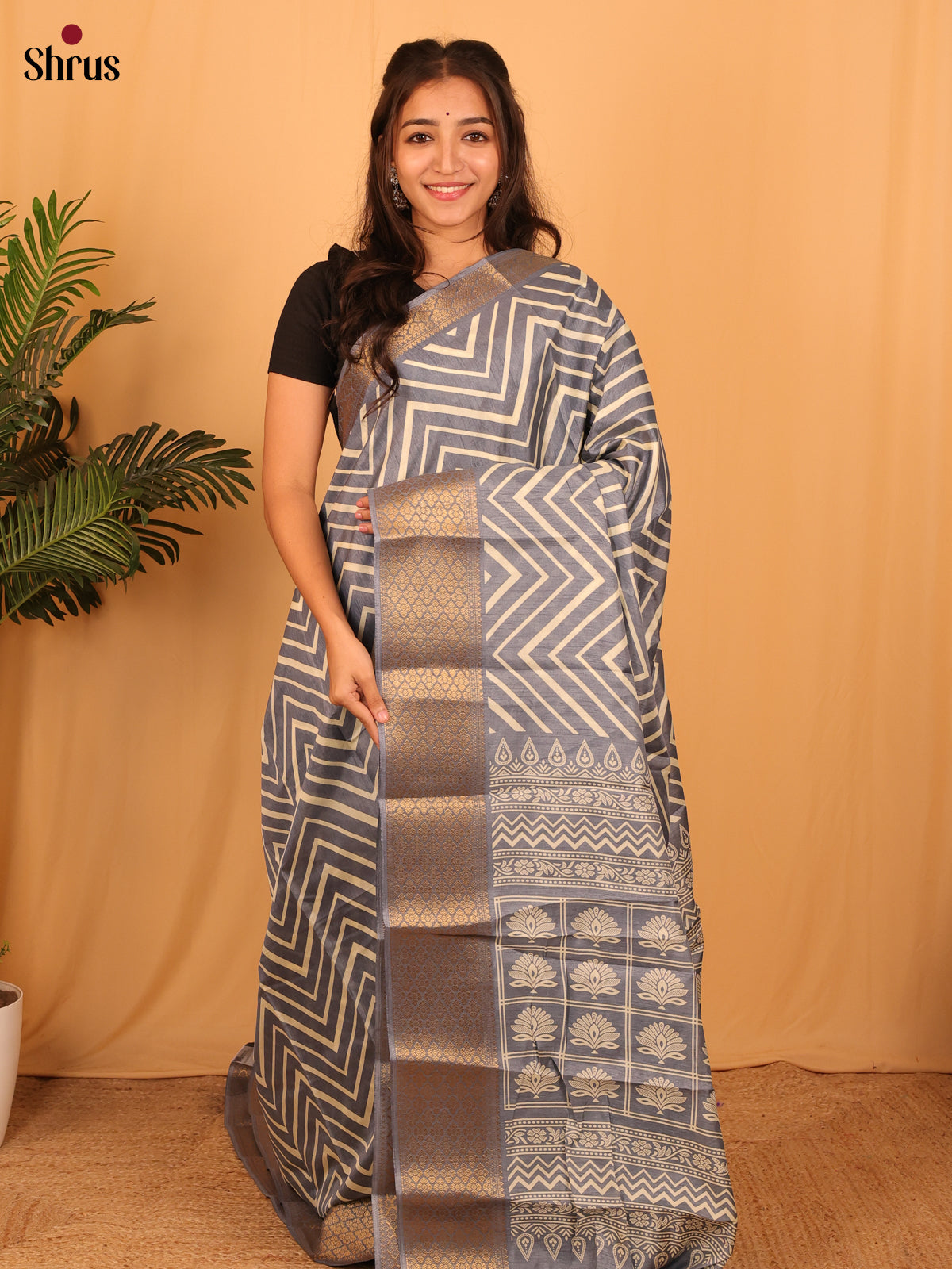 Grey - Semi Crepe Saree