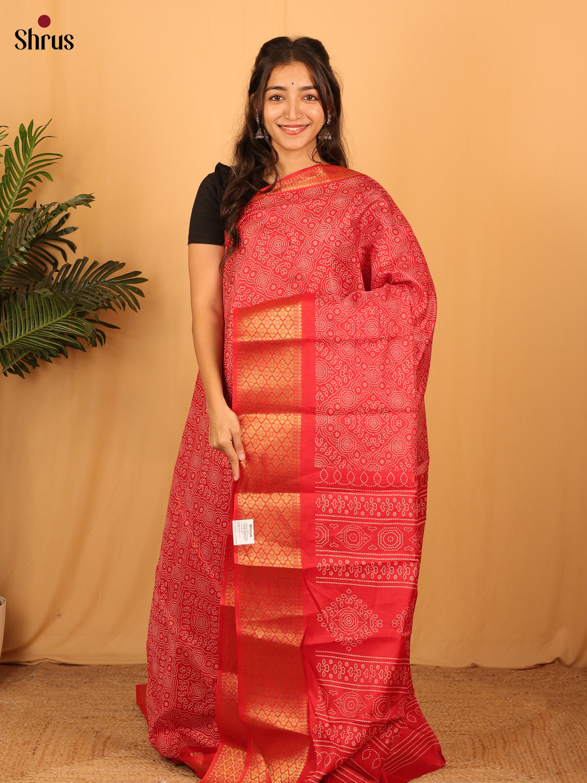 Red - Semi Crepe Saree