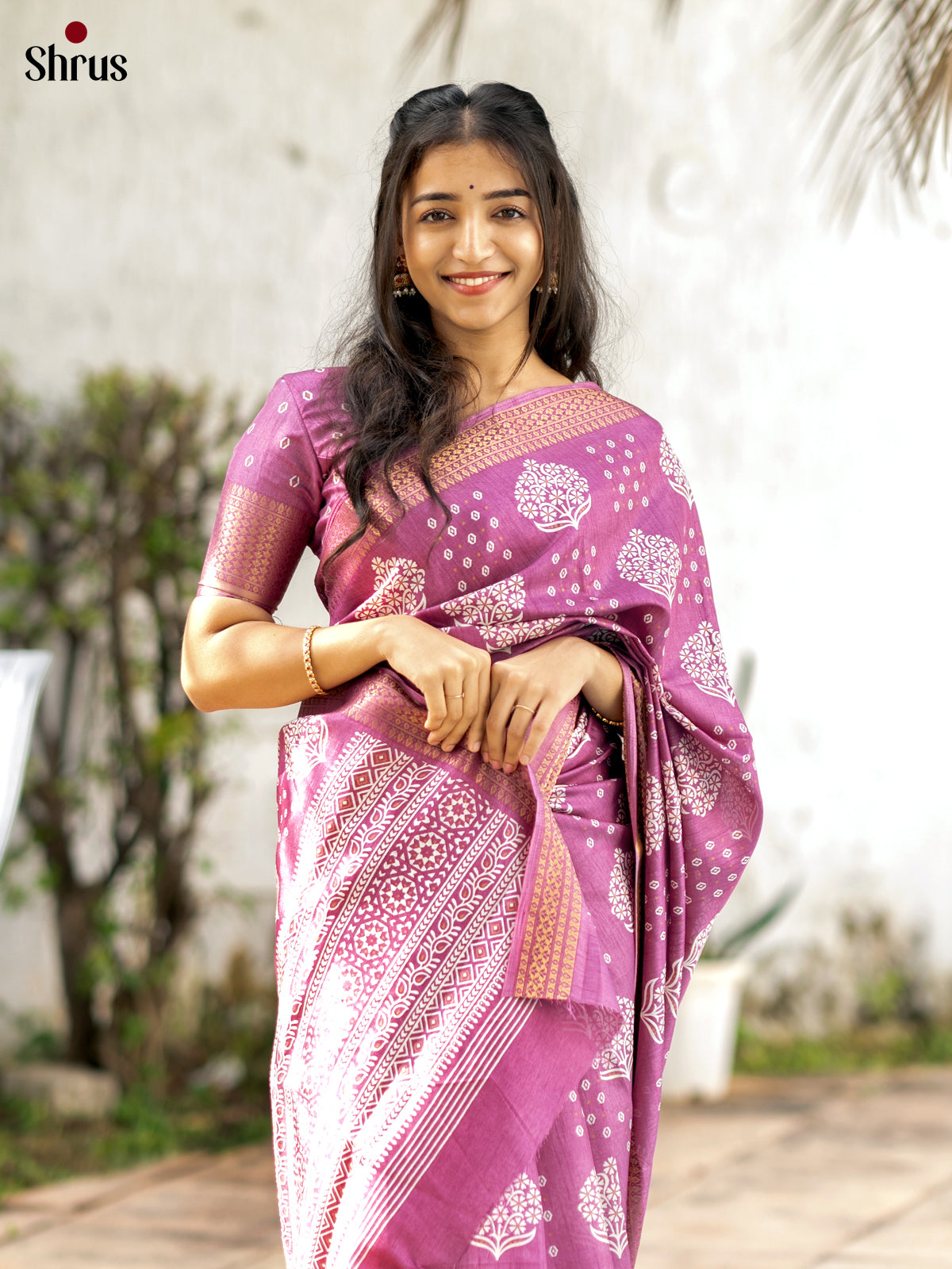 Pink - Semi Crepe Saree - Shop on Shrus.com