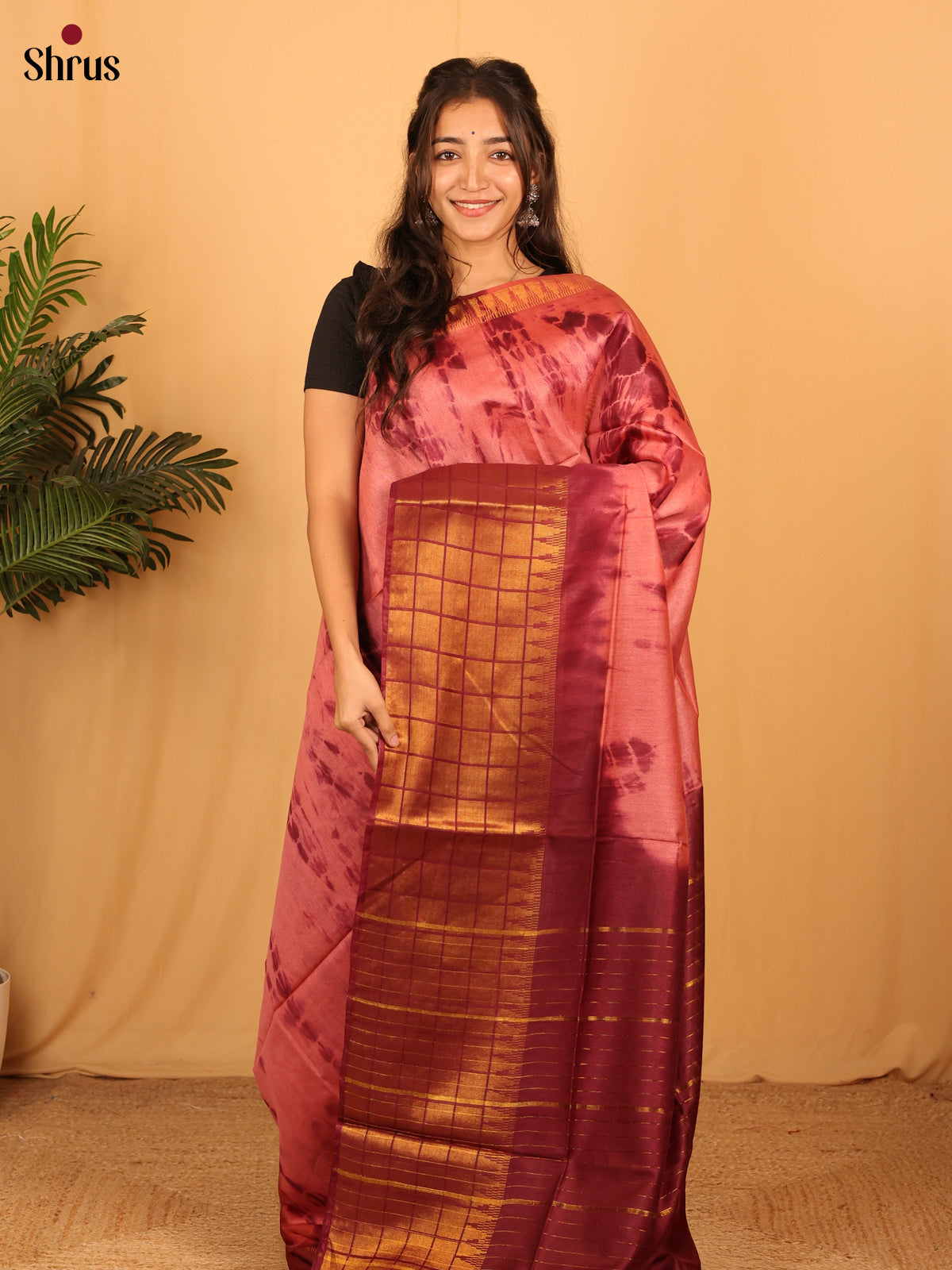 Pink & Maroon - Shibori Saree