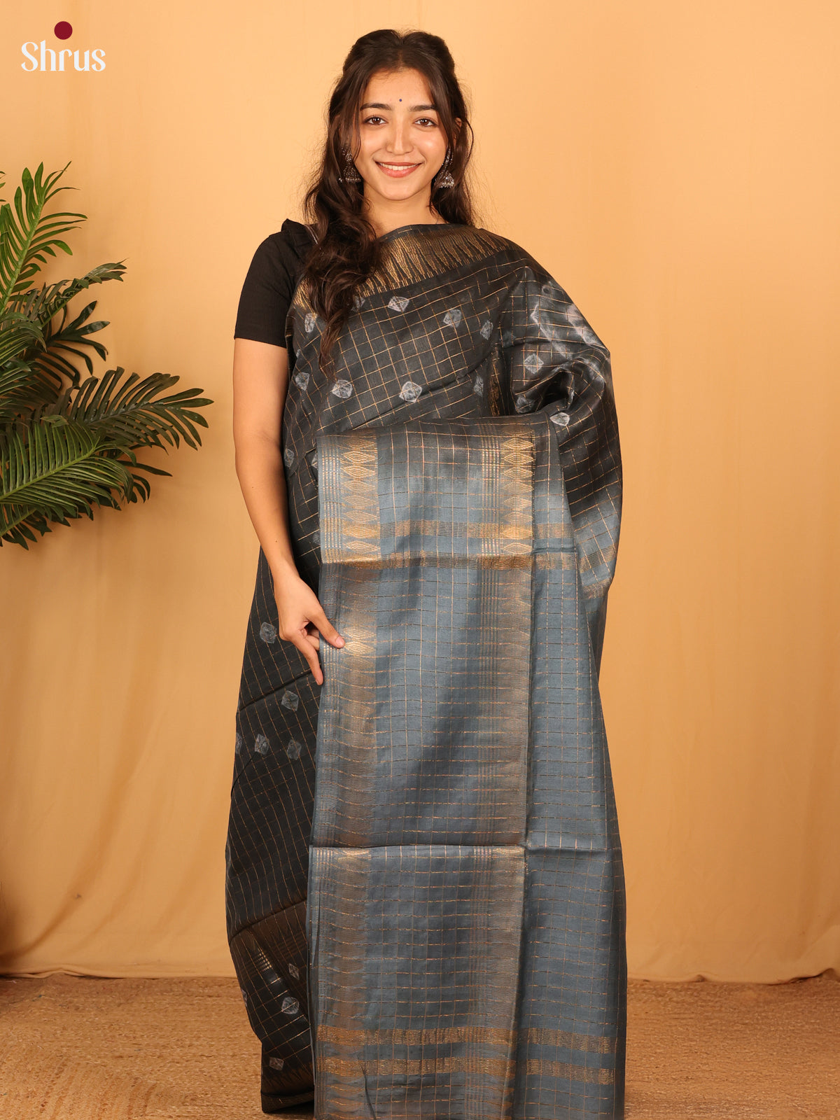 Black & Grey - Shibori Saree