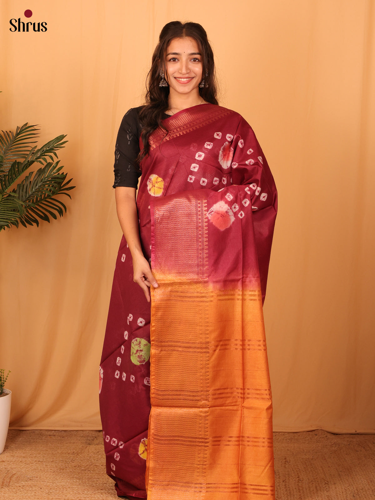 DAS08103 - Shibori Saree