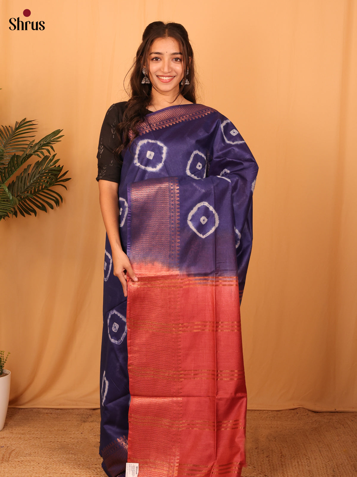 DAS08108 - Shibori Saree