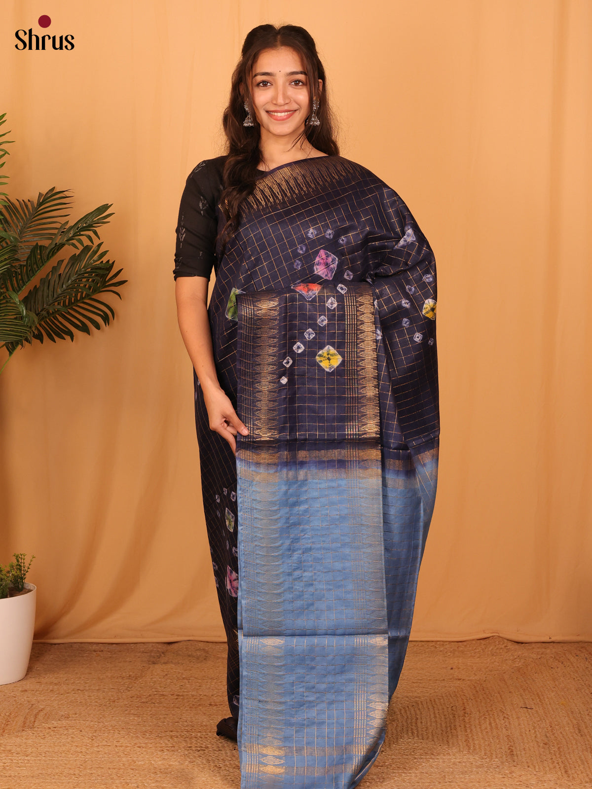 DAS08166 - Shibori Saree