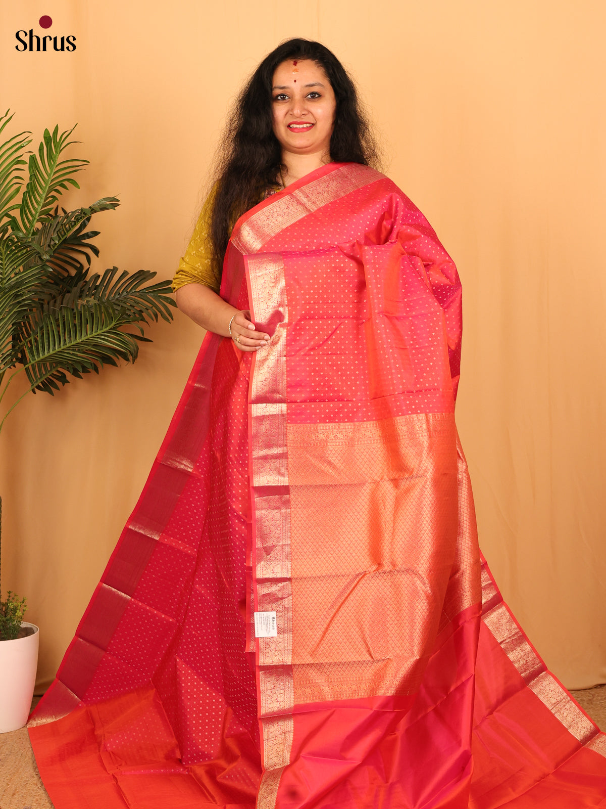 Orangish Pink(Single Tone) - Kanchipuram silk Saree - Shop on Shrus.com