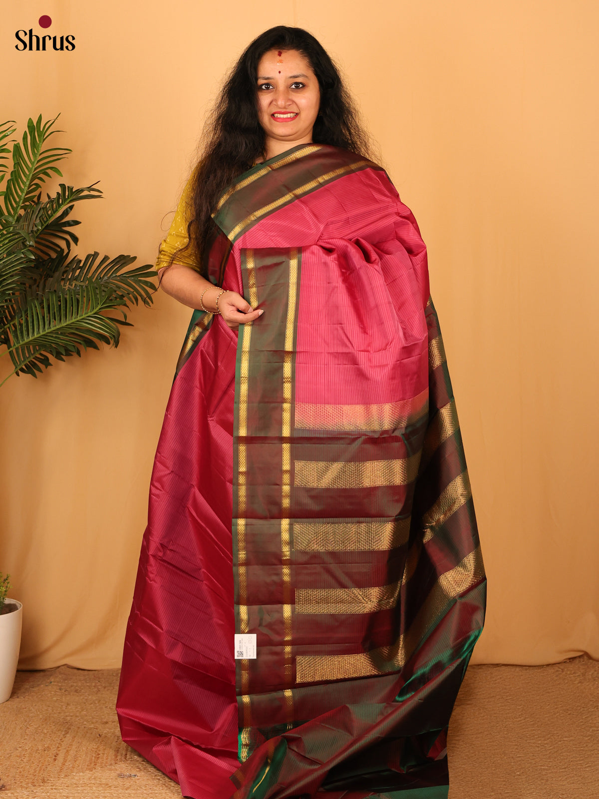 Lotus Pink & Green - Kanchipuram silk Saree