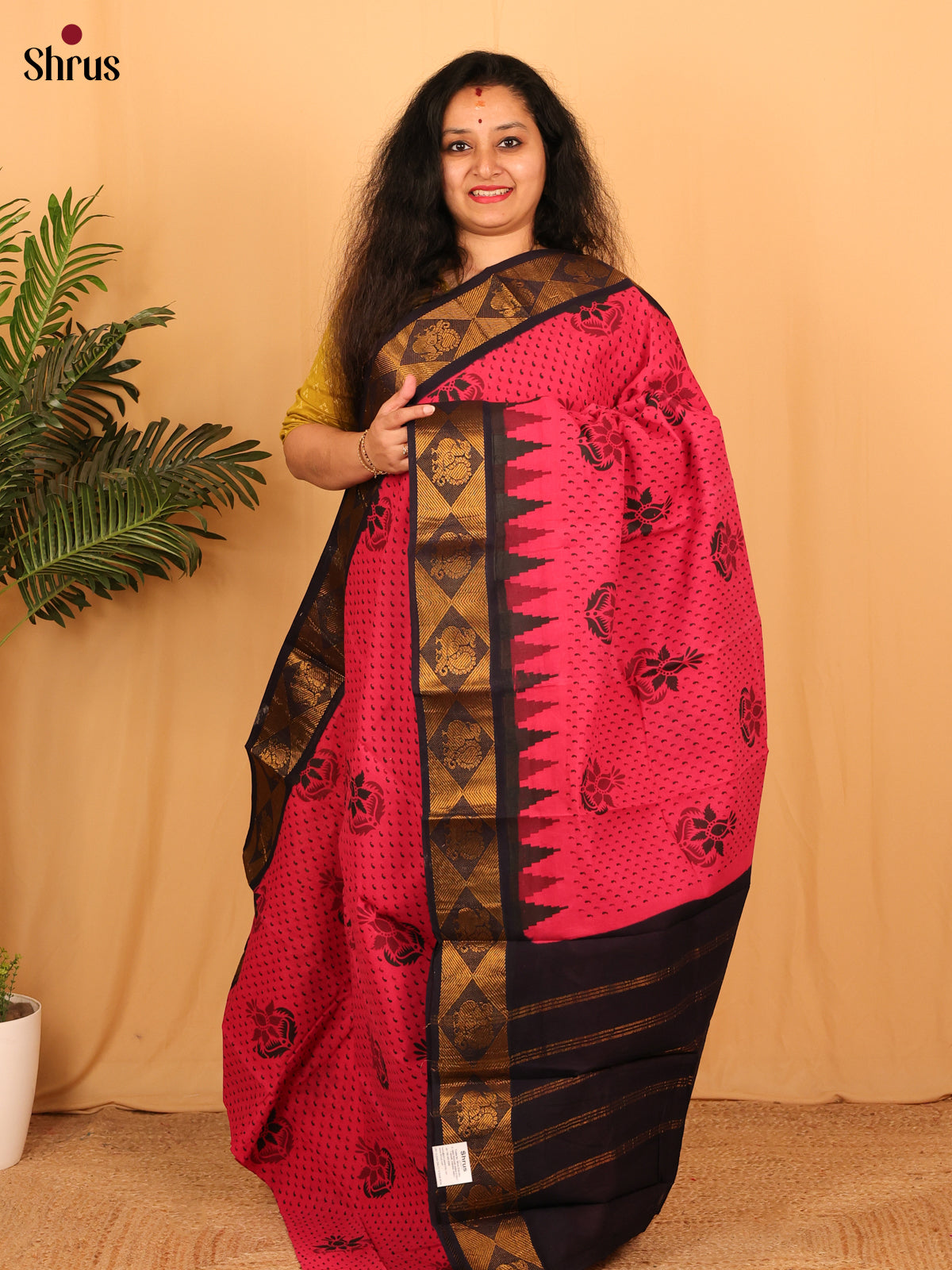 Pink & Black - Sungudi Cotton Saree