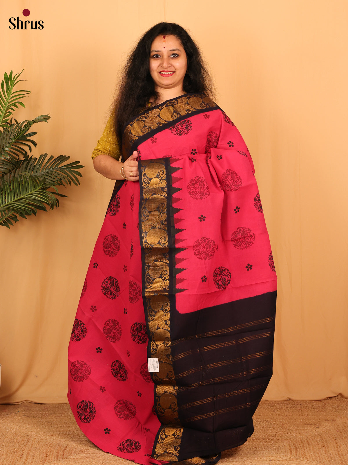 Pink & Black - Sungudi Cotton Saree