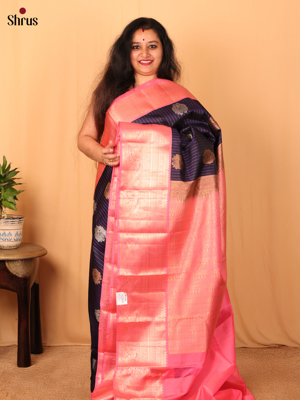 True Purple & Pink- Kanchipuram silk Saree - Shop on Shrus.com