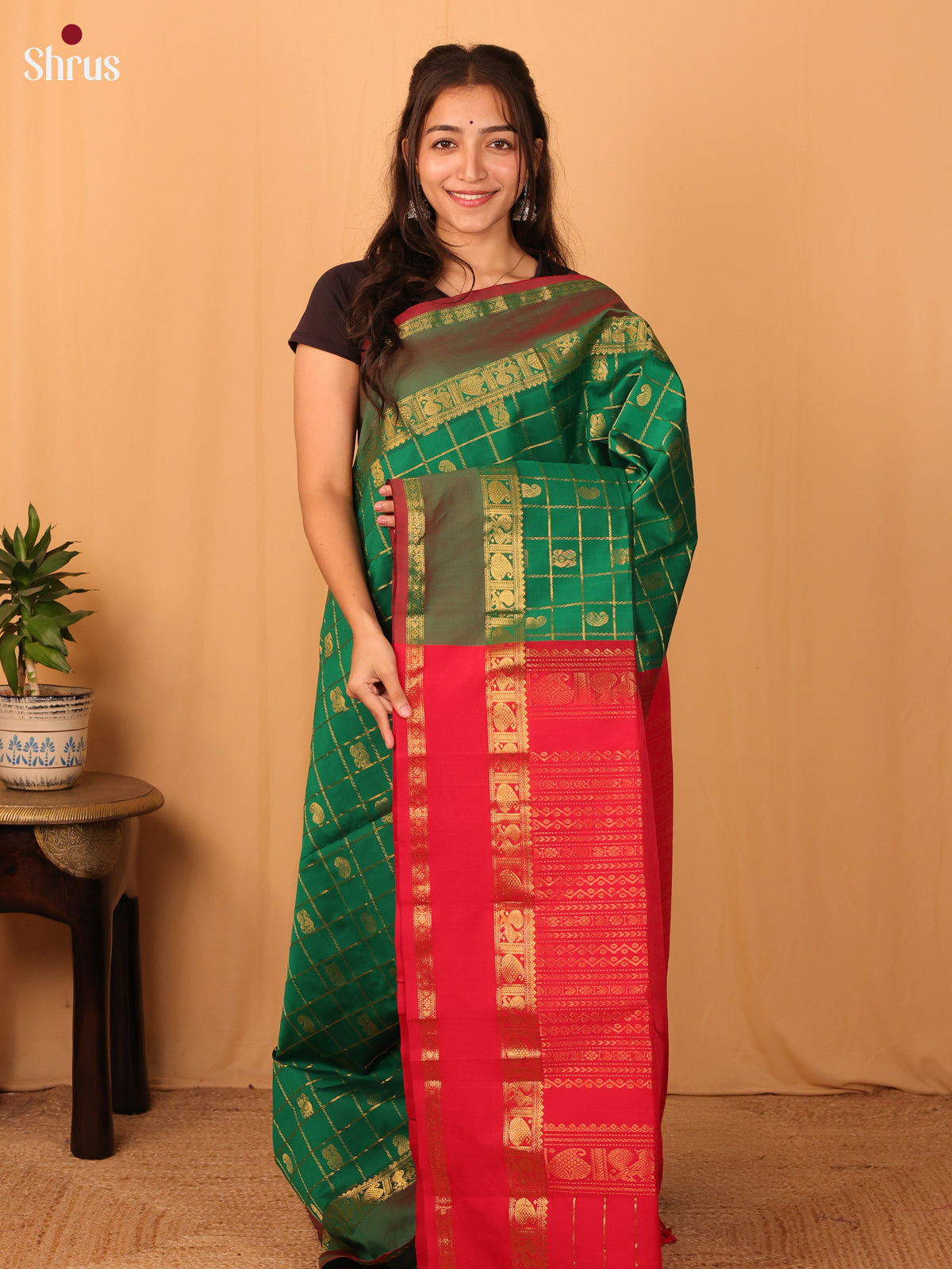 DAS16115 - Silkcotton-halfpure Saree