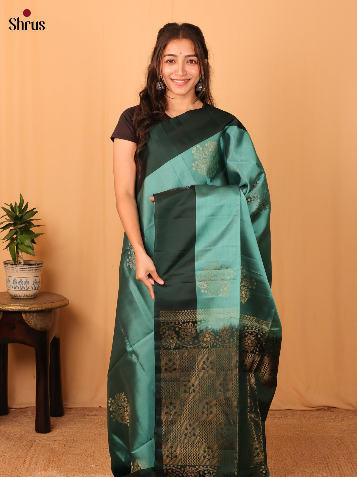 DAS17033 - Softsilk-halfpure Saree - Shop on Shrus.com