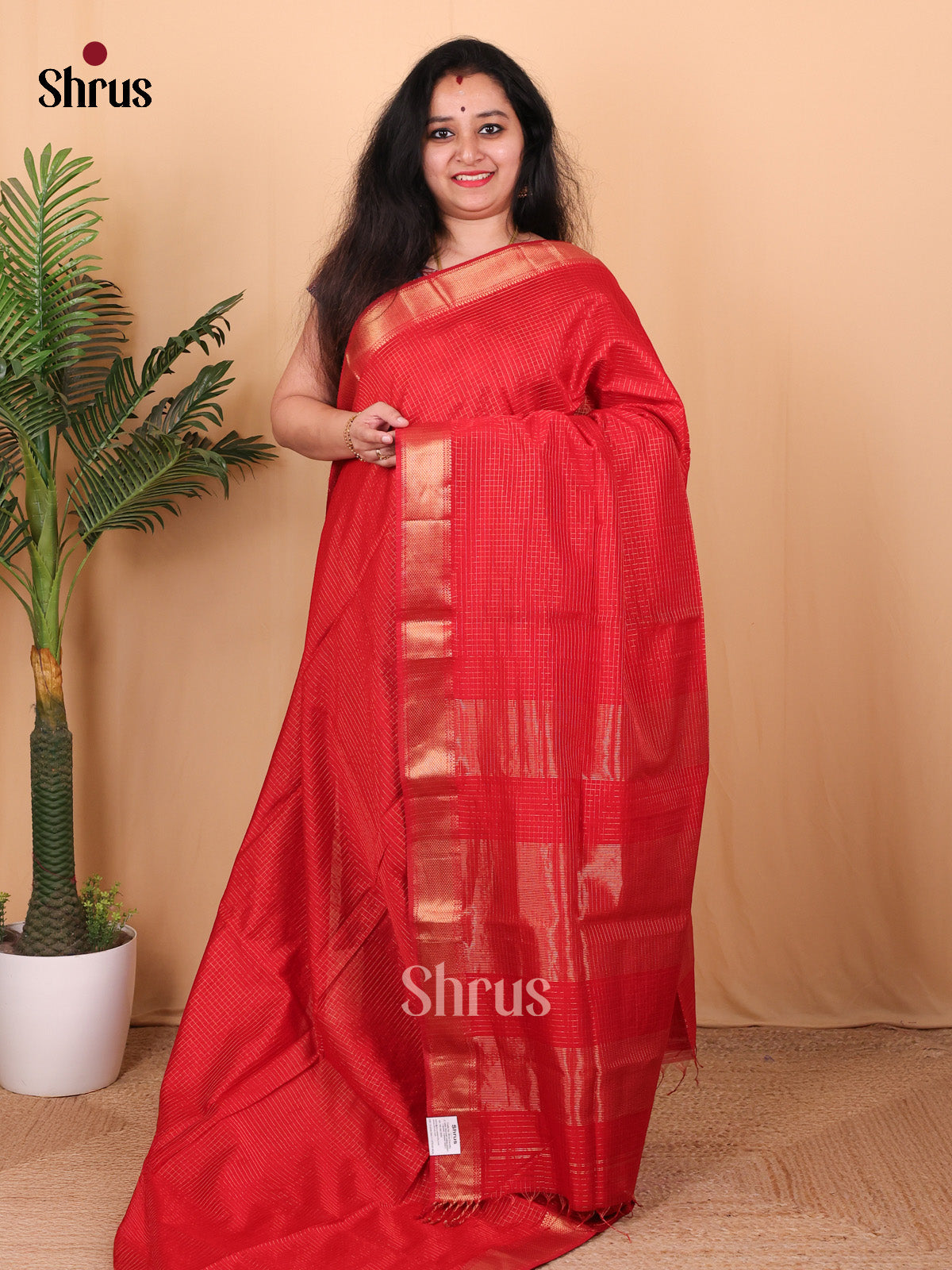 Red(single Tone)- Maheshwari silkcotton Saree - Shop on Shrus.com