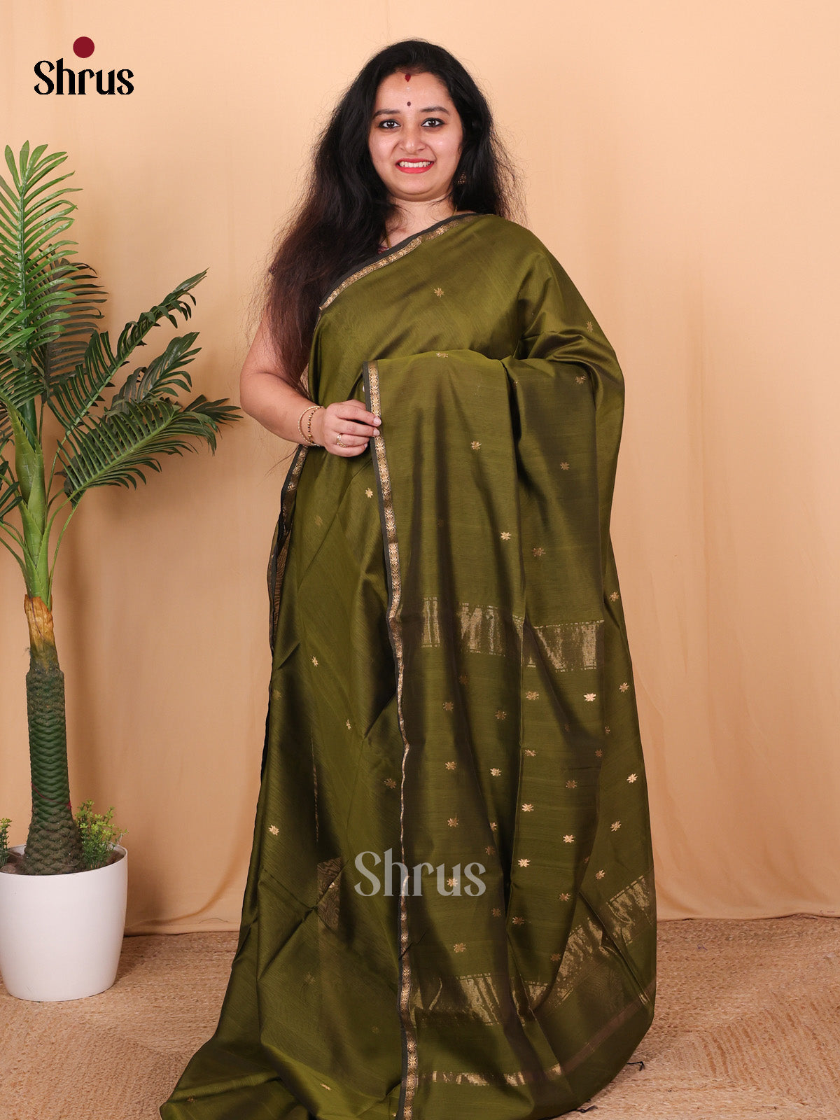 Green(single Tone) - Maheshwari silkcotton Saree - Shop on Shrus.com
