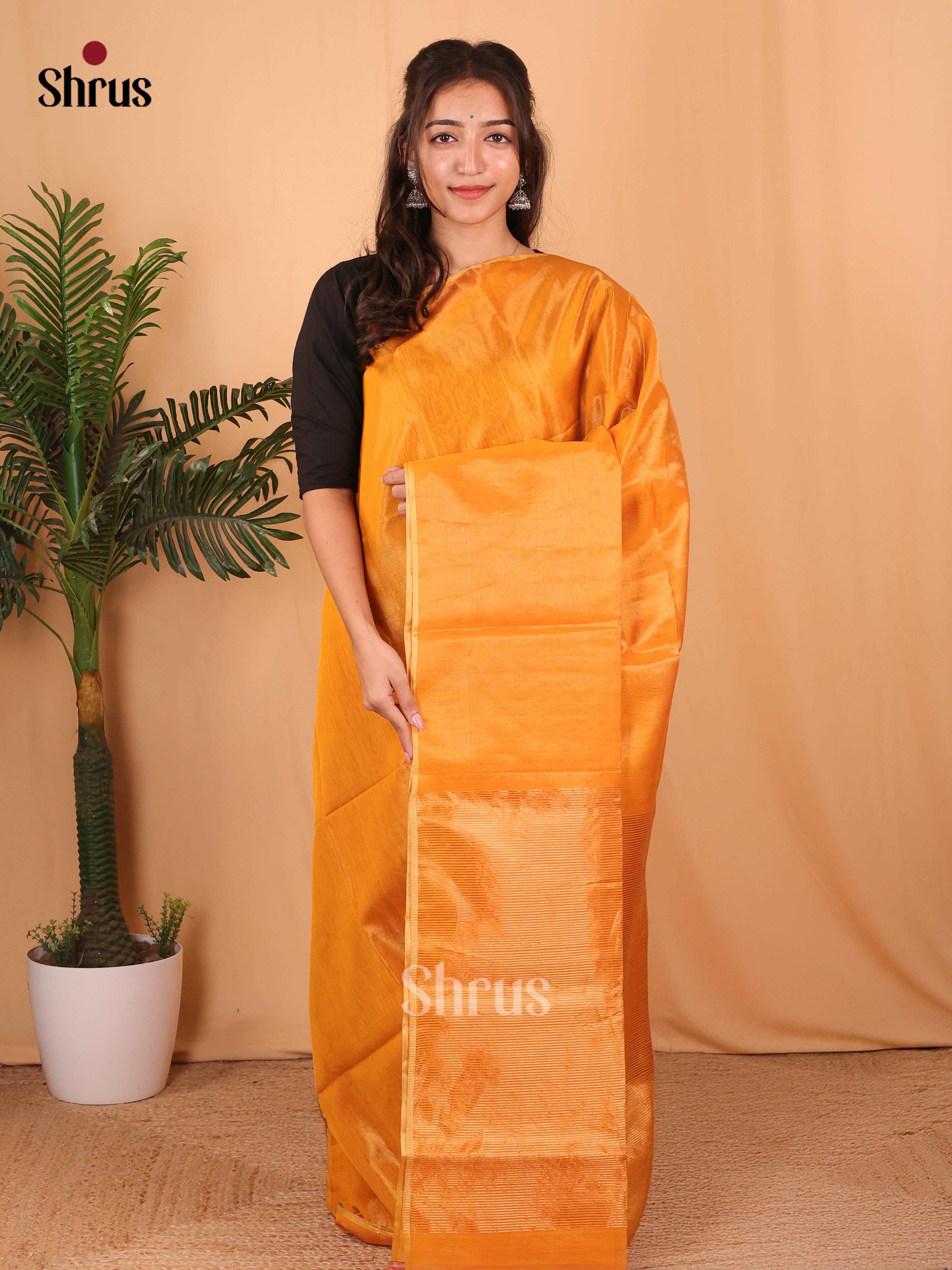 Orange(Single Tone)- Maheshwari silkcotton Saree - Shop on Shrus.com