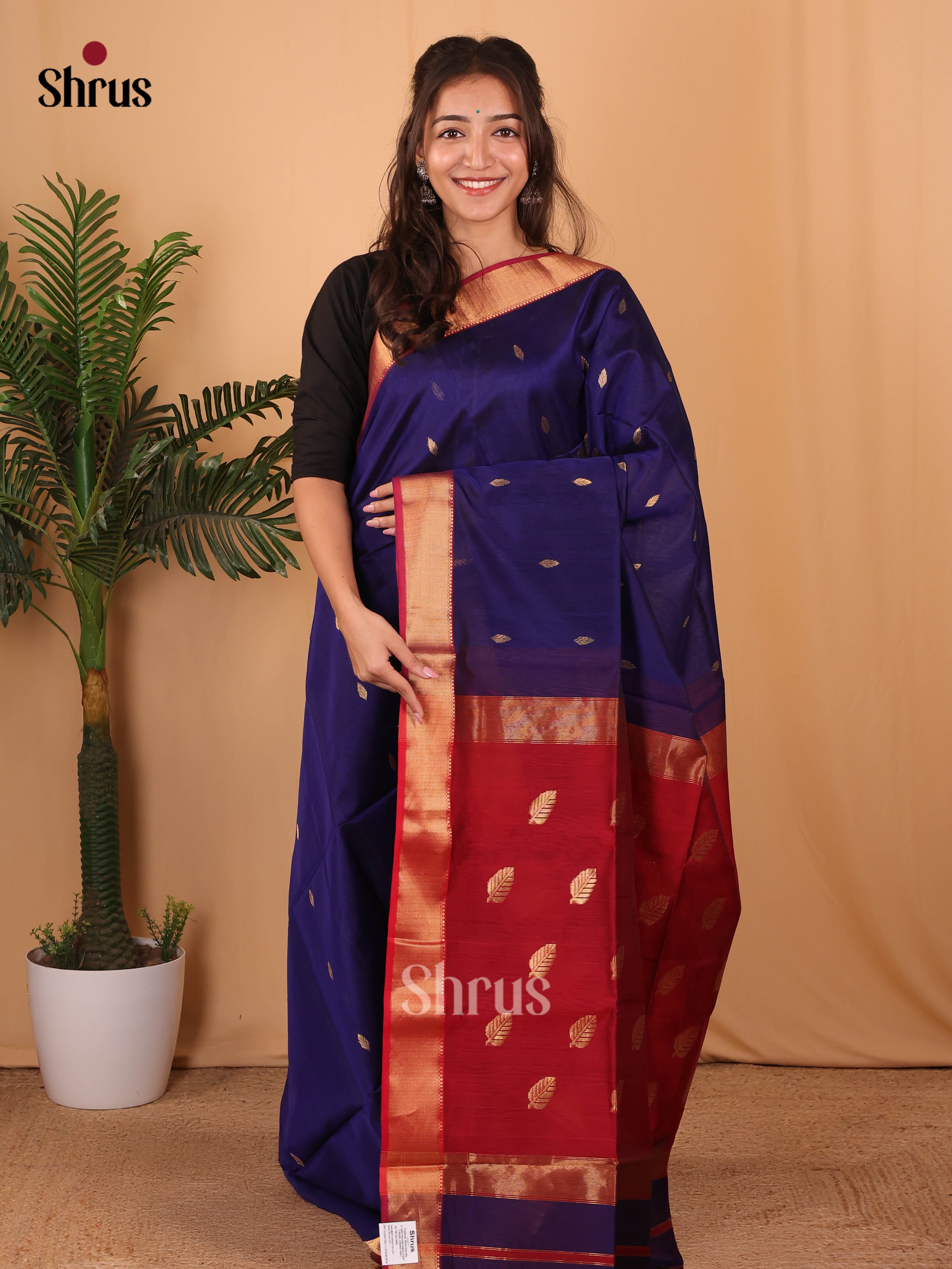 Blue & Red - Maheshwari silkcotton Saree - Shop on Shrus.com