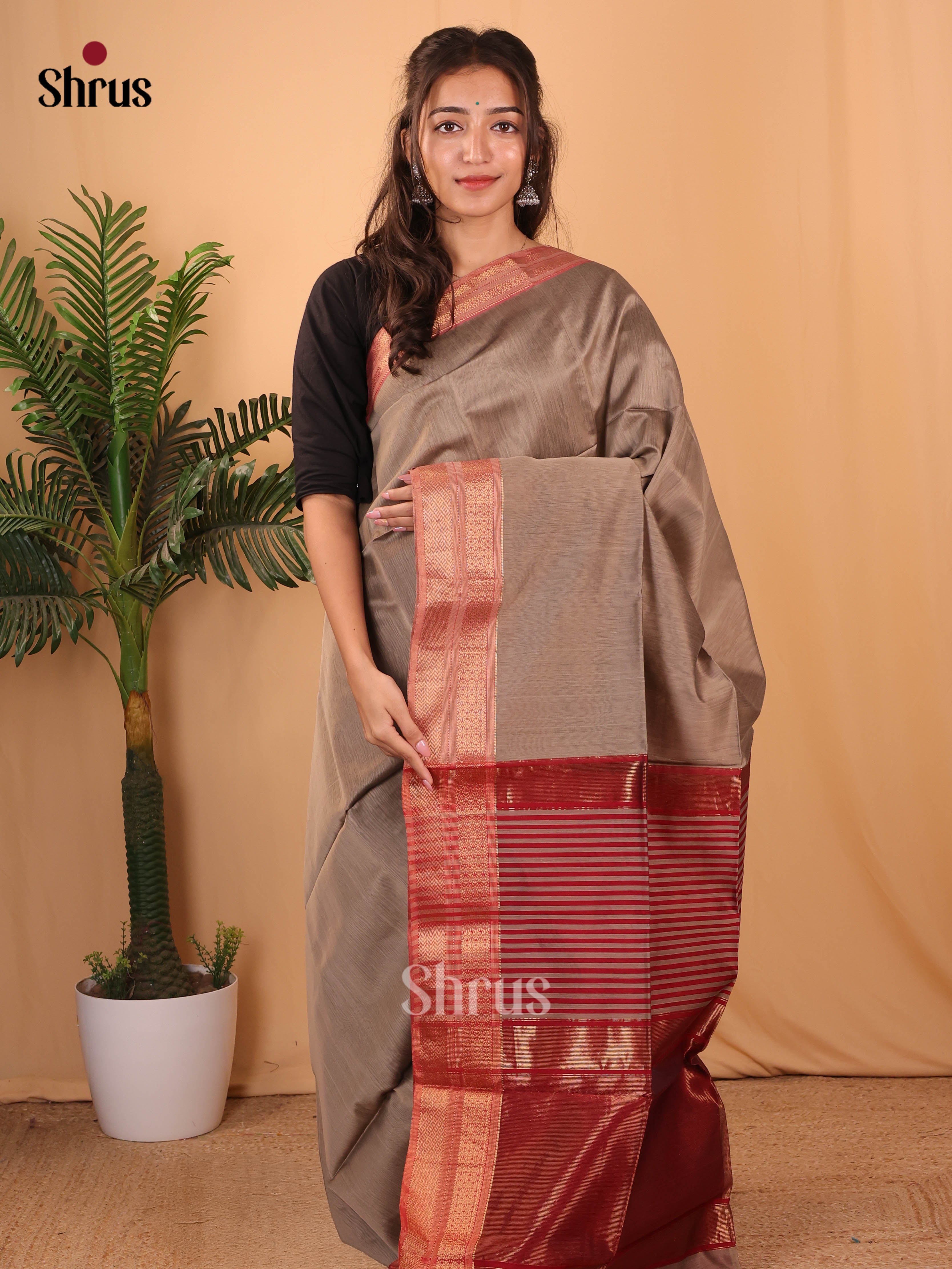 Grey & Maroon - Maheshwari silkcotton Saree - Shop on Shrus.com