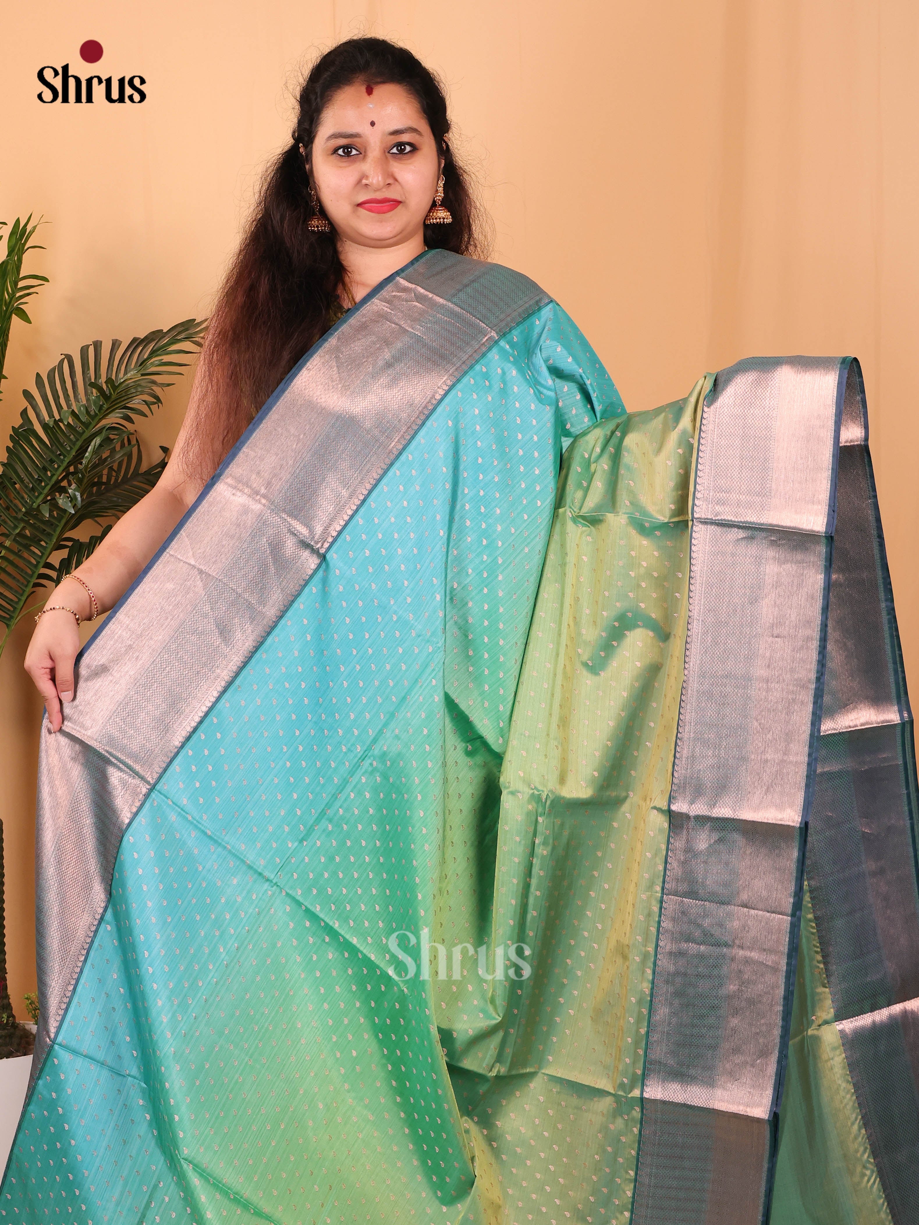 Shades of Green   - Kanchipuram-halfpure Saree - Shop on Shrus.com