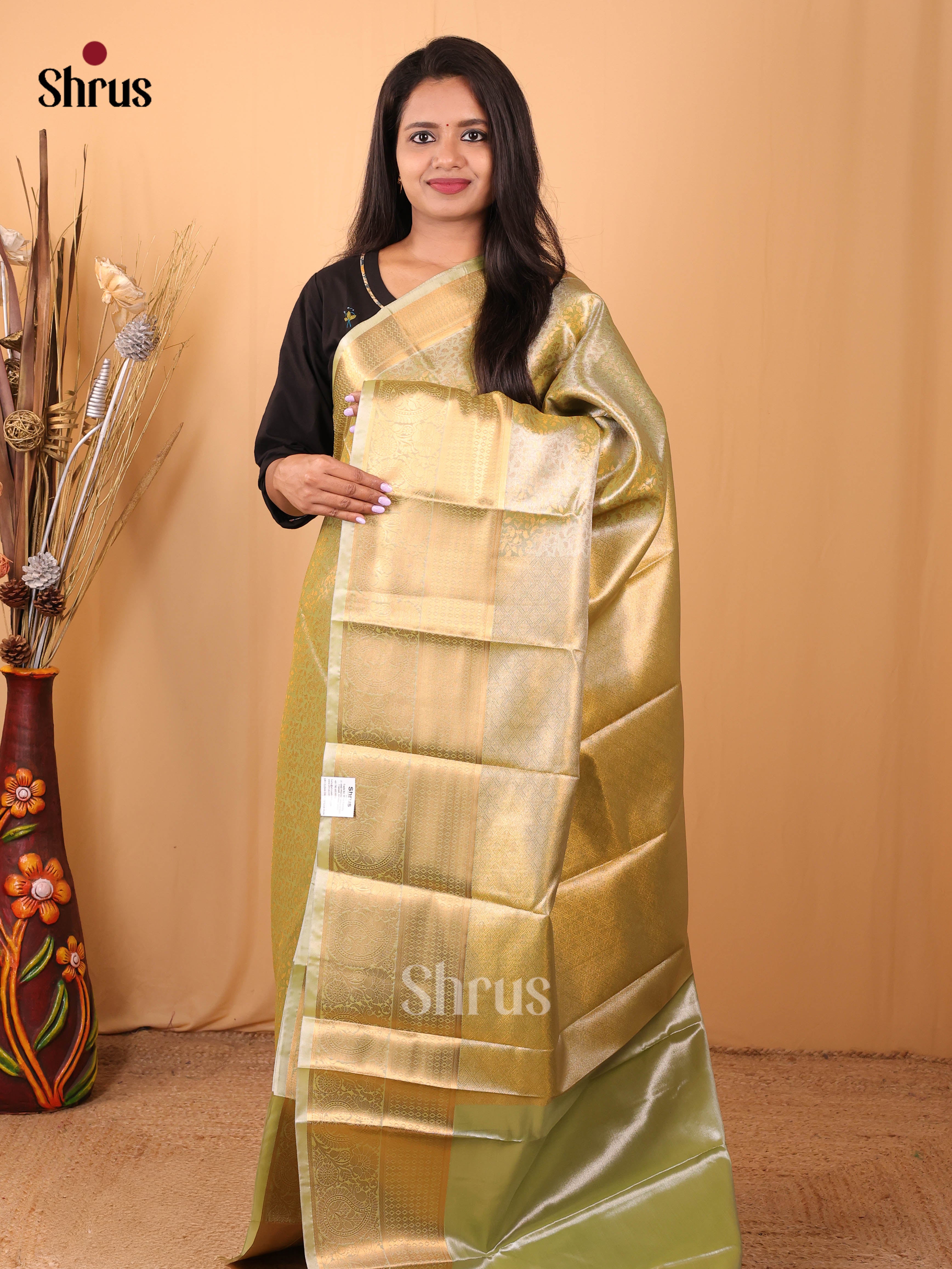 Green - Kanchipuram-halfpure Saree - Shop on Shrus.com