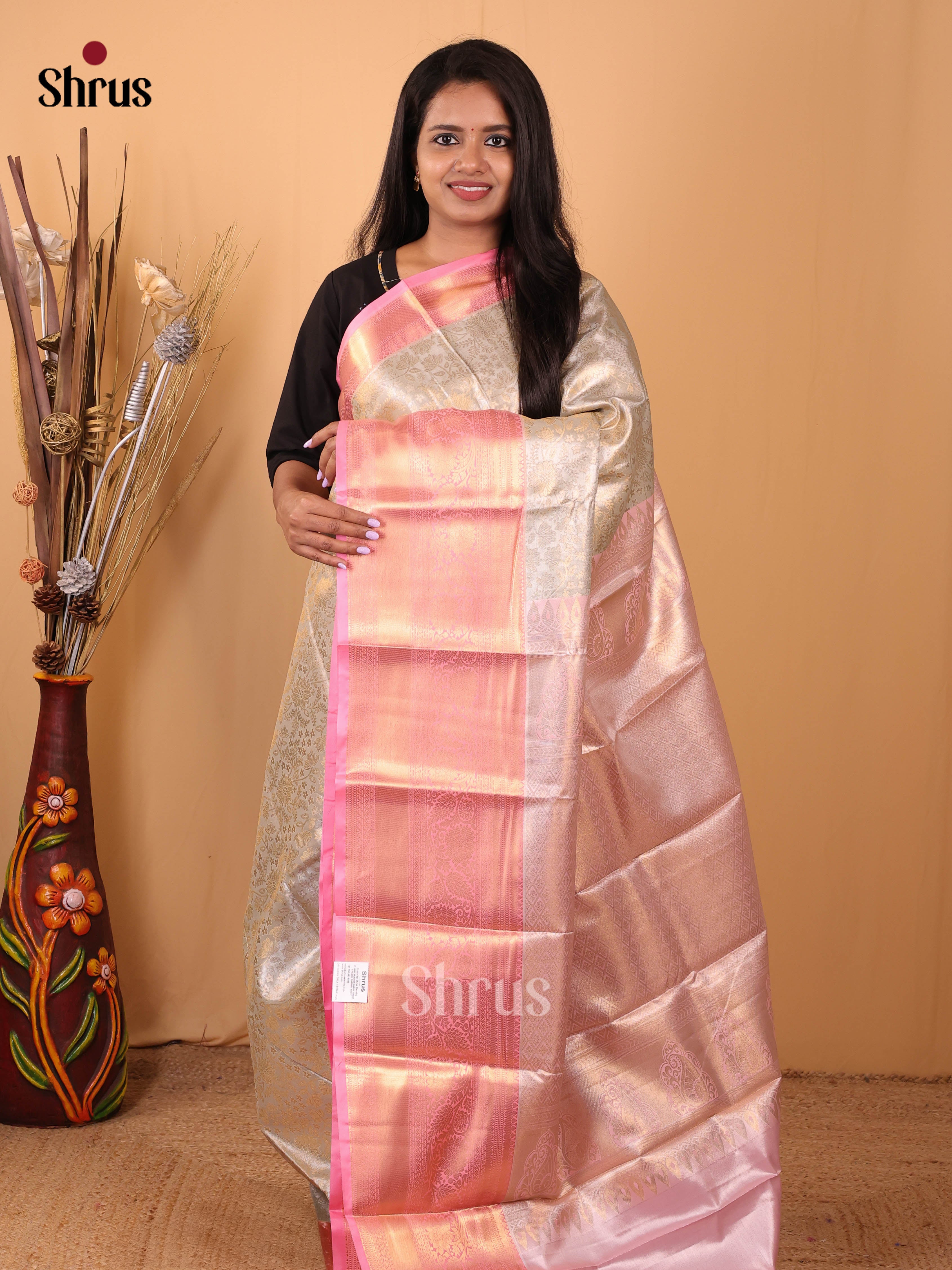Cream & Pink - Kanchipuram-halfpure Saree - Shop on Shrus.com