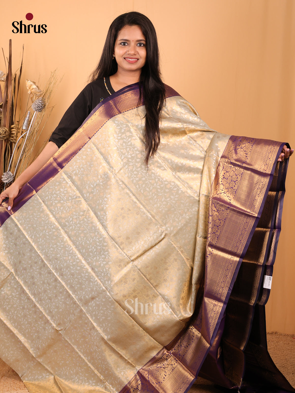 Cream & Blue - Kanchipuram-halfpure Saree - Shop on Shrus.com
