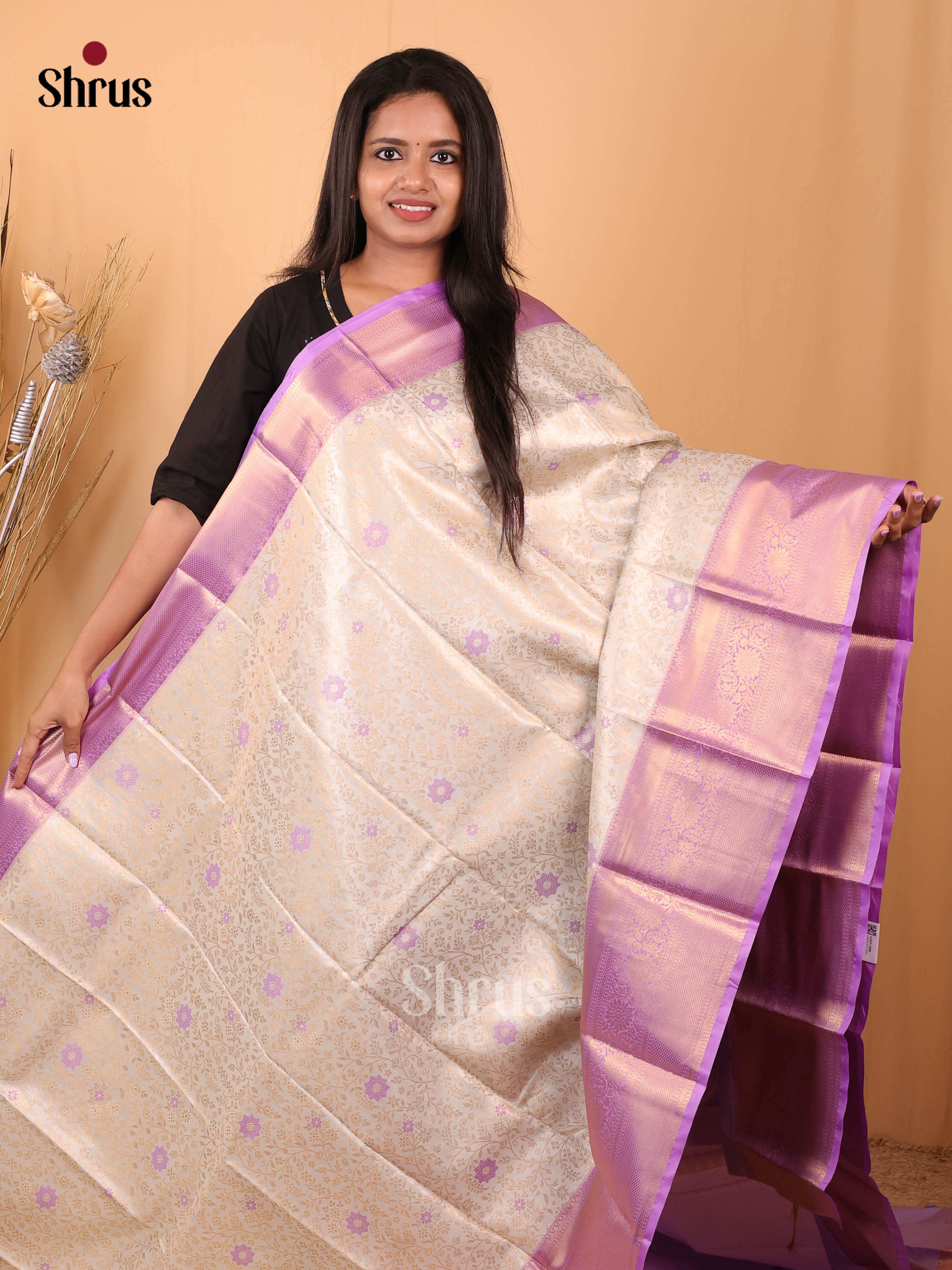 Cream & Purple - Kanchipuram-halfpure Saree - Shop on Shrus.com