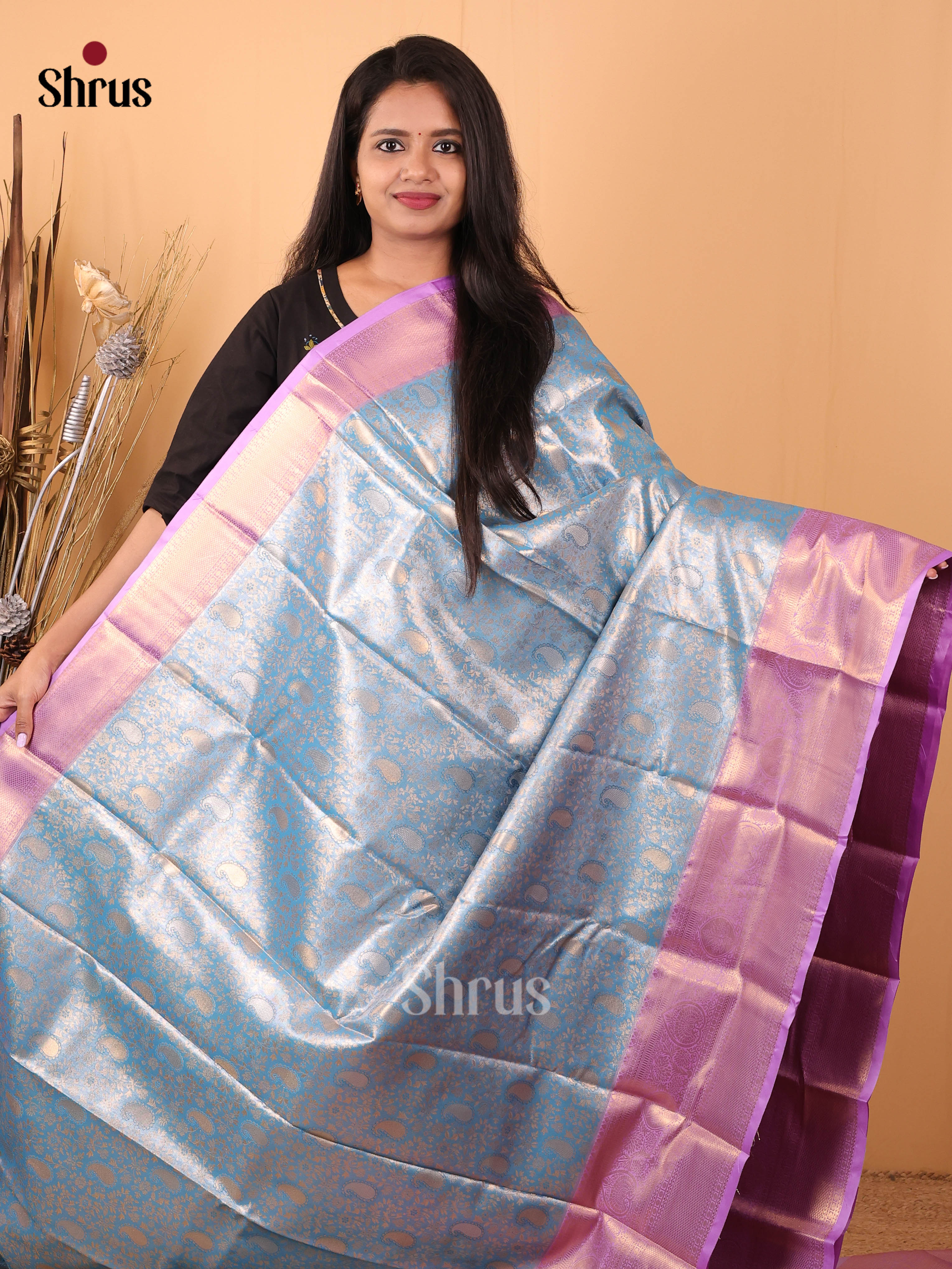 Blue & Lavender - Kanchipuram-halfpure Saree - Shop on Shrus.com