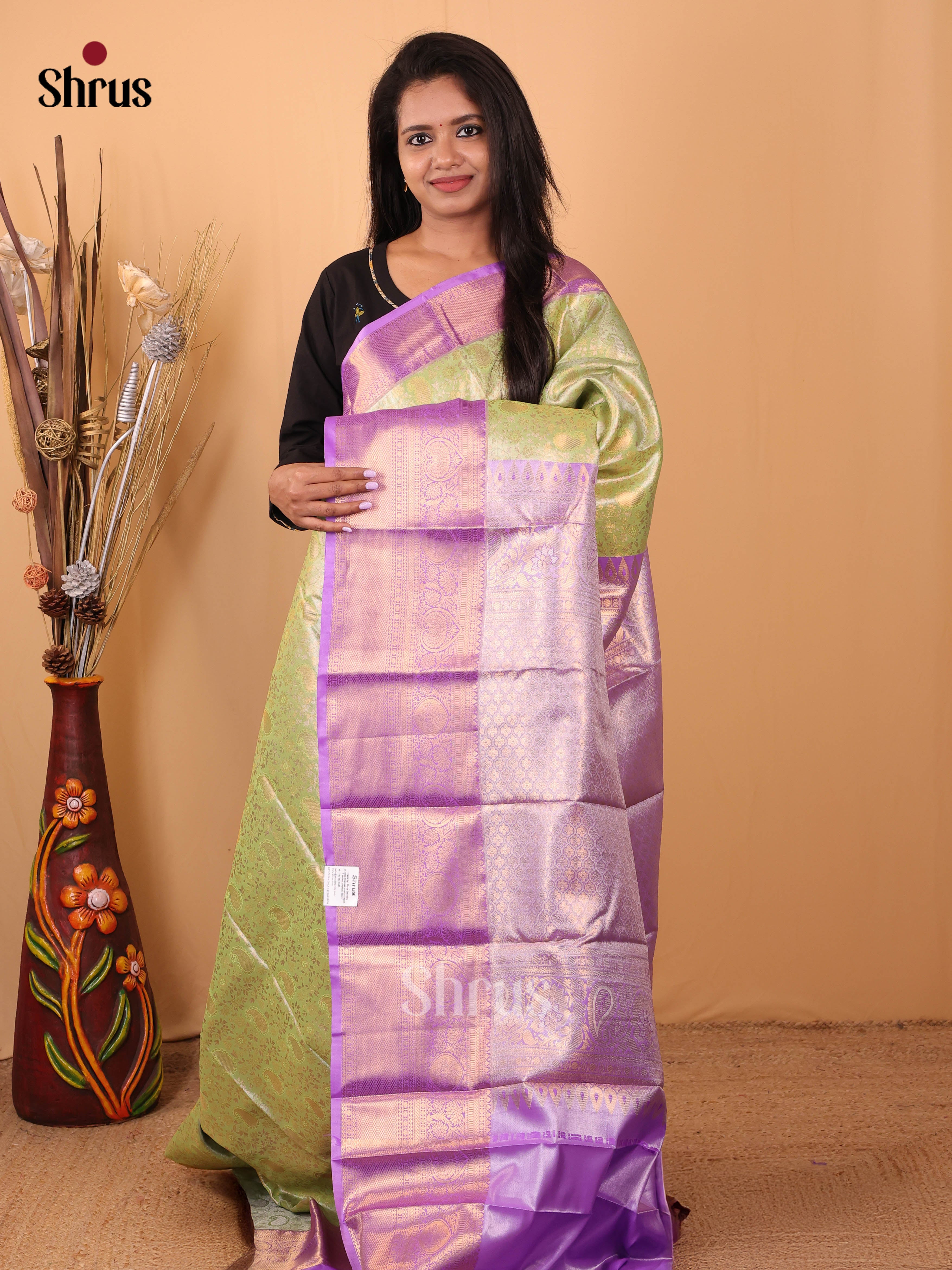Green & Lavender - Kanchipuram-halfpure Saree - Shop on Shrus.com