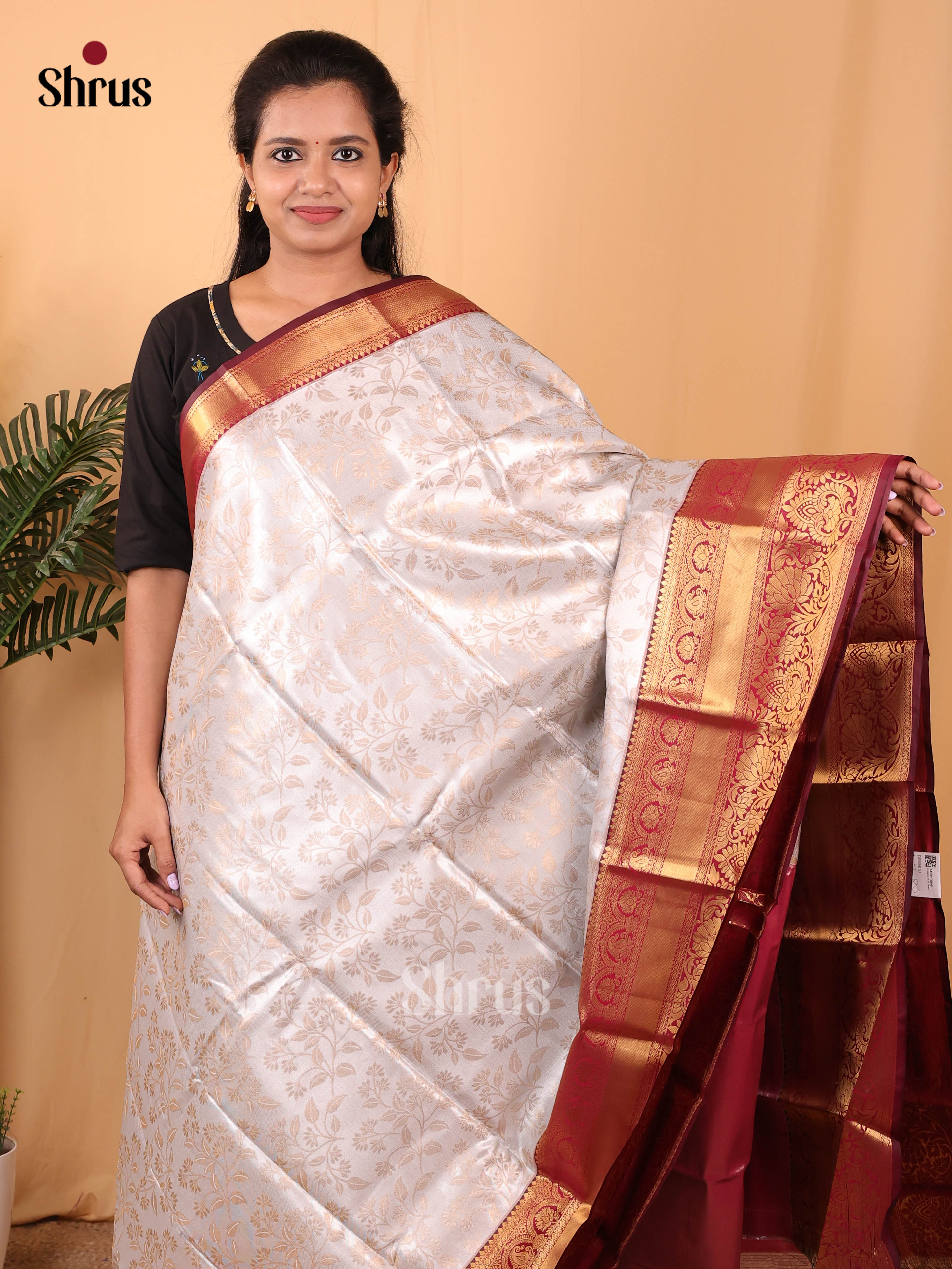 White & Maroon - Kanchipuram-halfpure Saree - Shop on Shrus.com