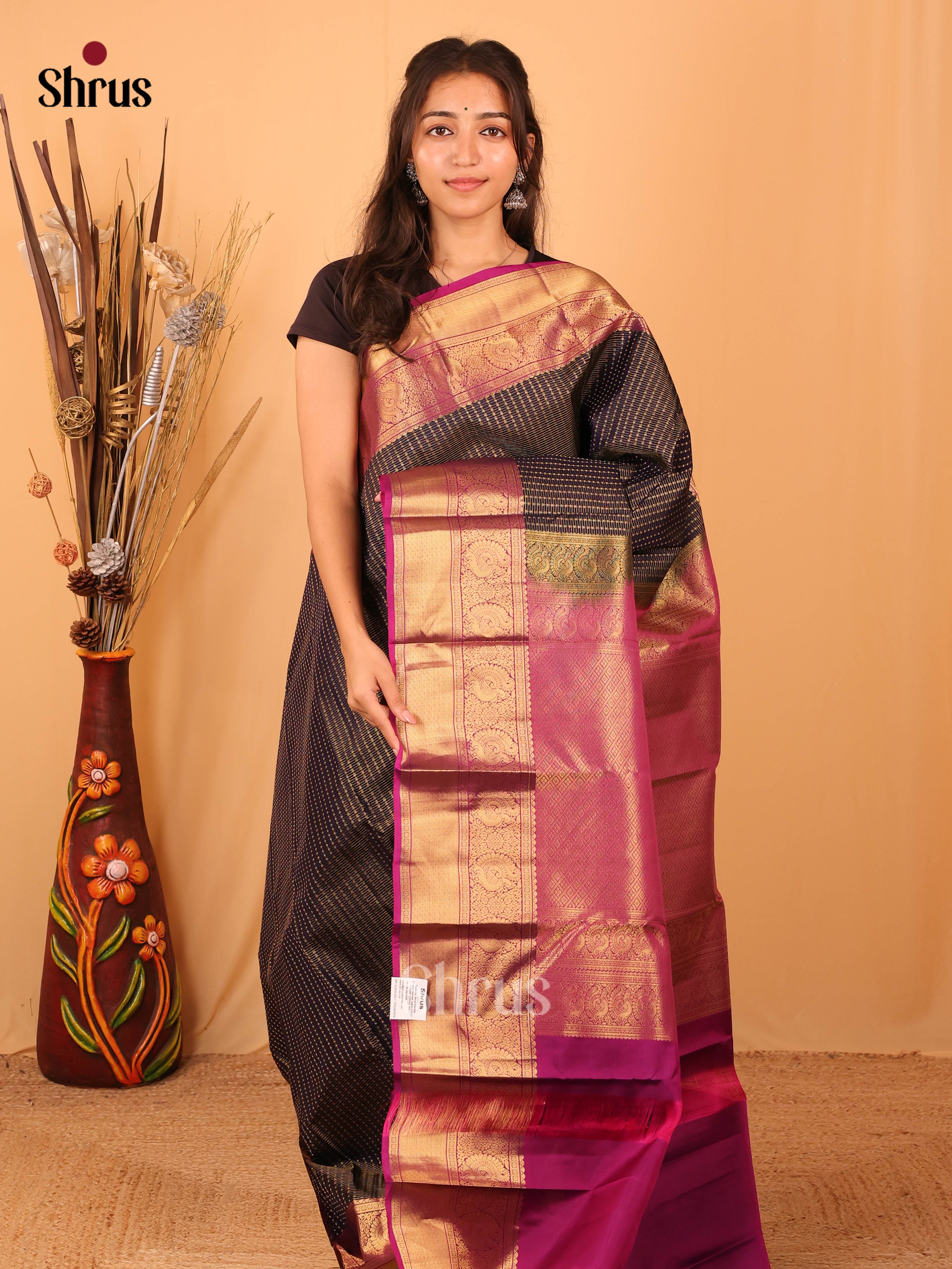 Brown & Maroon - Kanchipuram silk Saree - Shop on Shrus.com