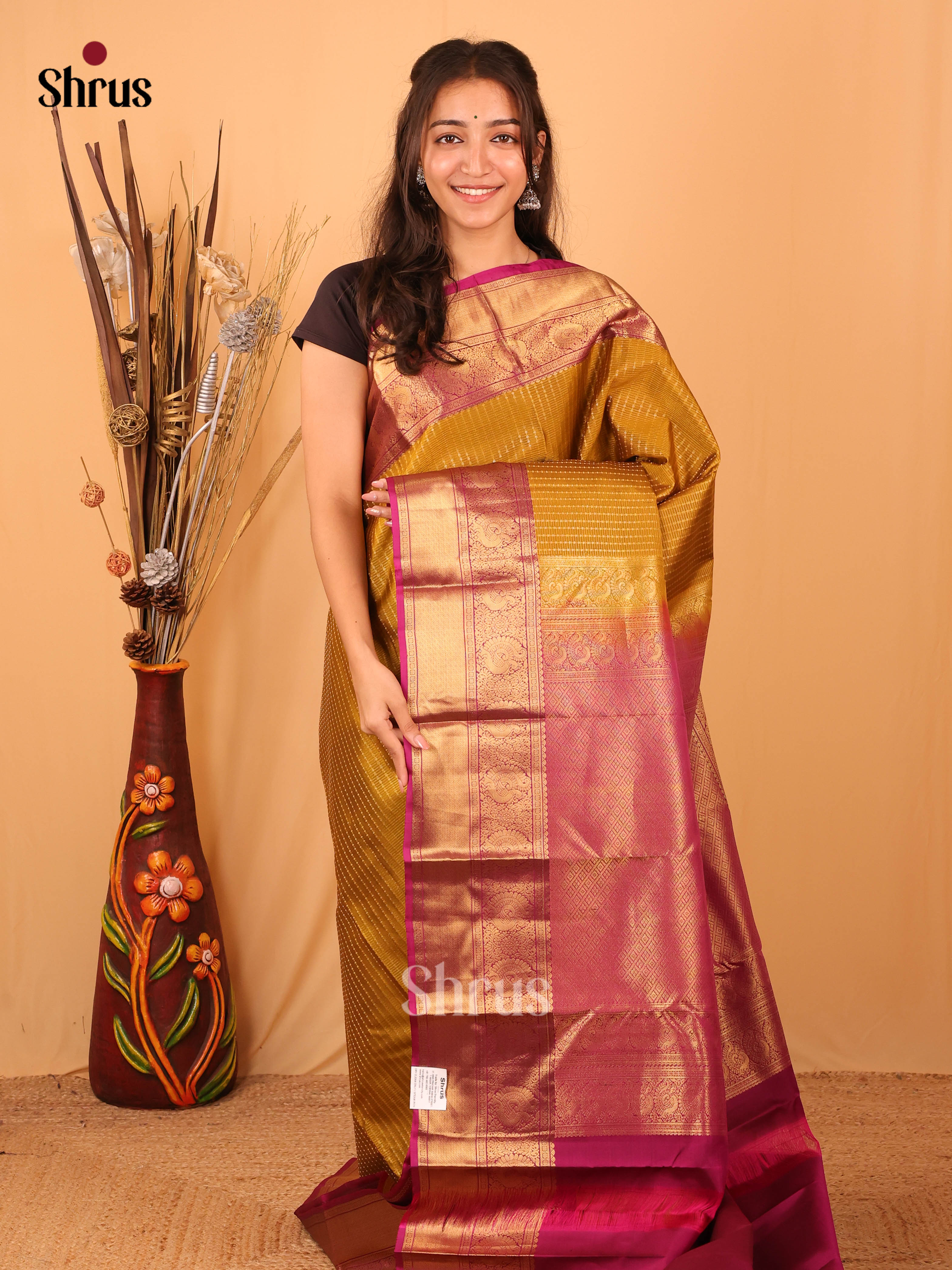 Mehandi & Wine - Kanchipuram silk Saree - Shop on Shrus.com