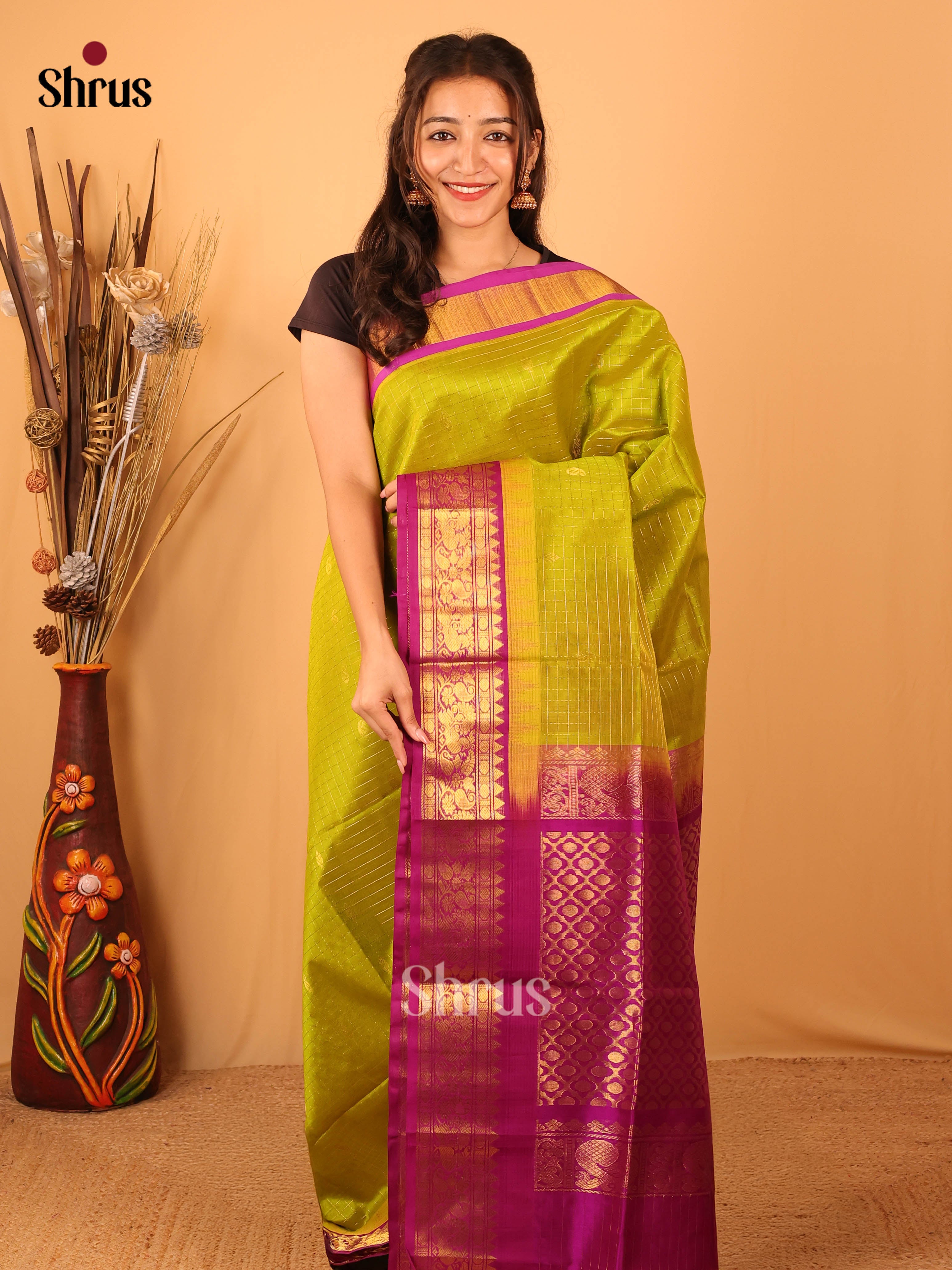 Green & Majenta - Silk Cotton Saree - Shop on Shrus.com