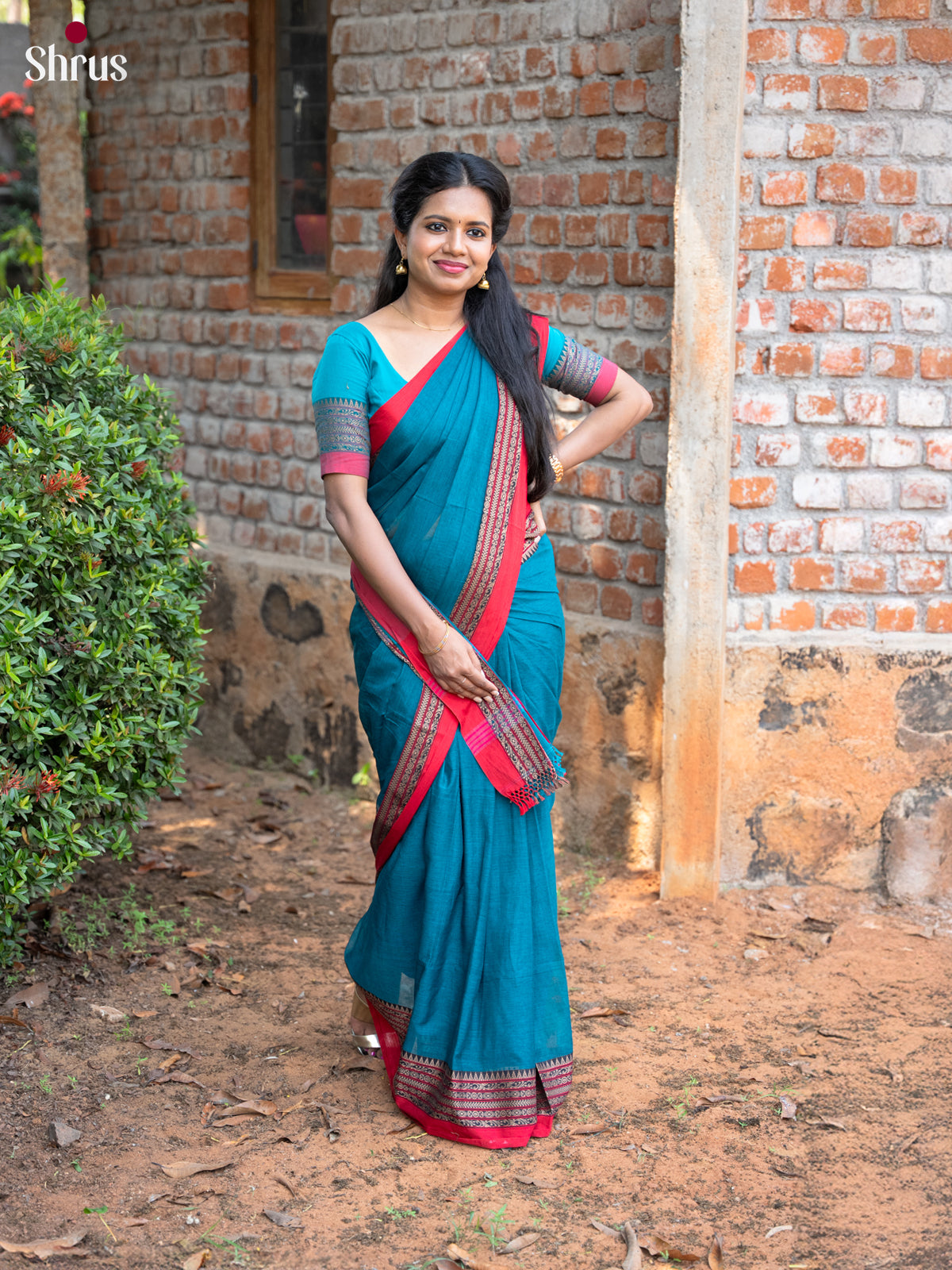 Green & Red - Bengal cotton Saree - Shop on Shrus.com