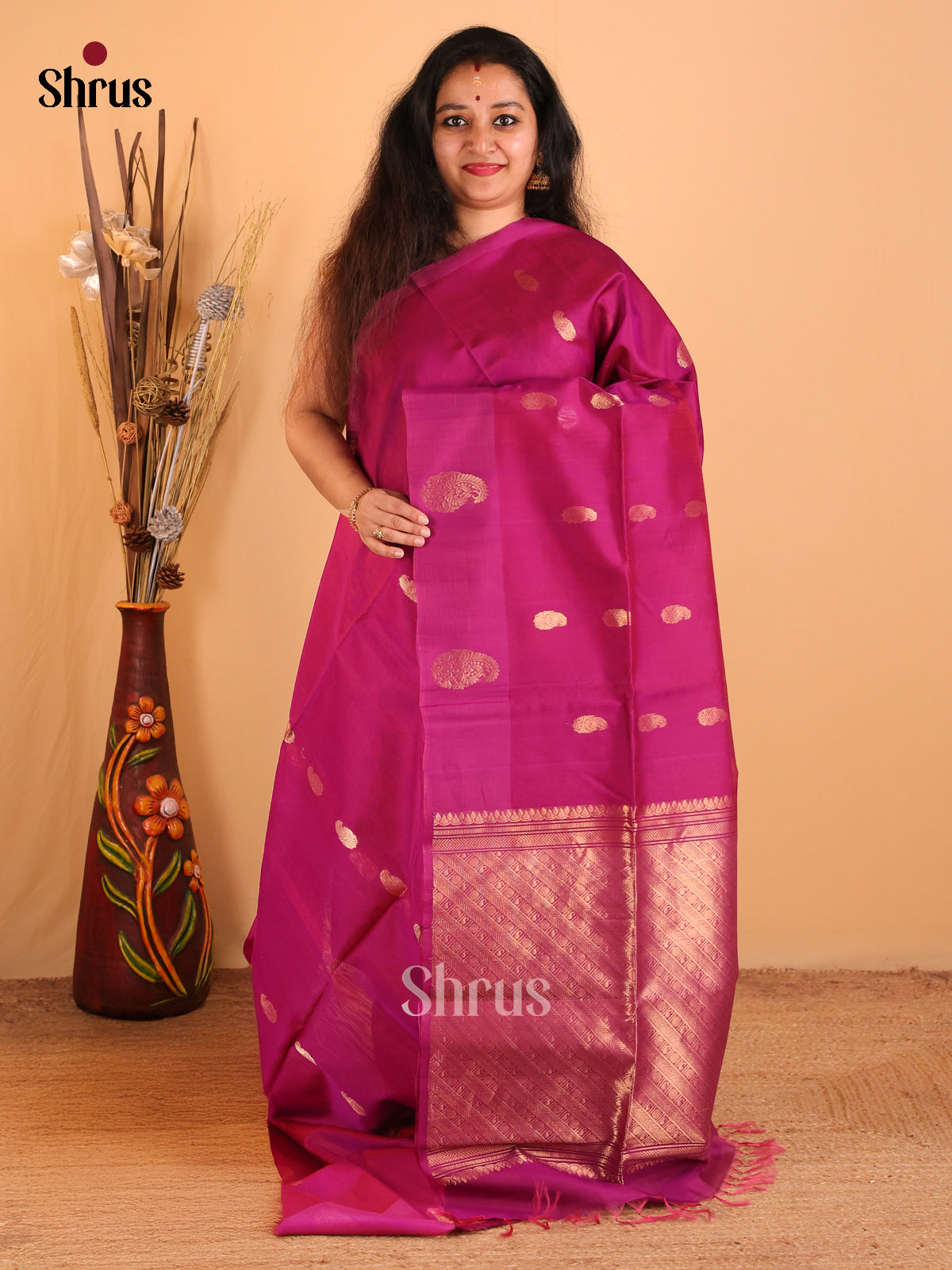 DCS07252 - Silk Cotton  Saree - Shop on Shrus.com