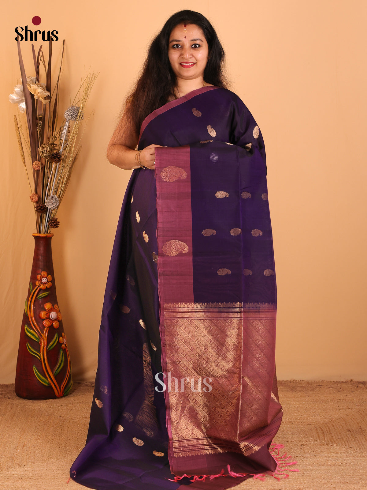 DCS07264 - Silk Cotton  Saree - Shop on Shrus.com