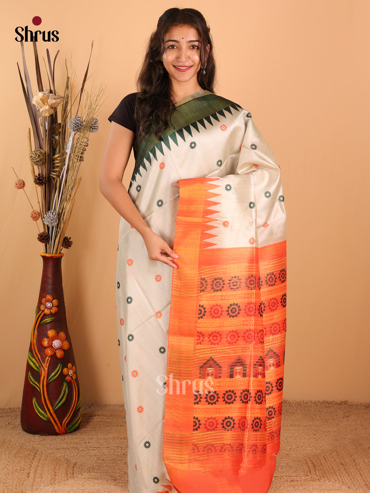 Off white & Bottle Green - Champa Semitussar Saree - DCS11277 - Shop on Shrus.com