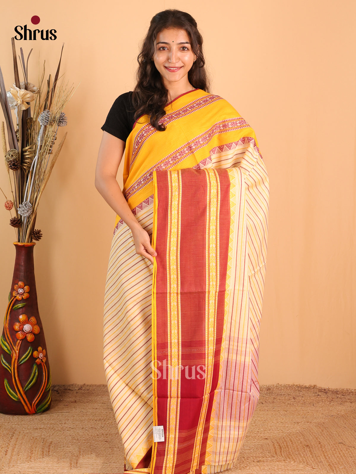 DCS12044 - Bengal cotton Saree - Shop on Shrus.com