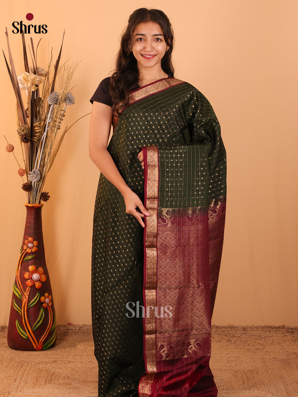 Green & Maroon - Softsilk-halfpure  Saree - Shop on Shrus.com