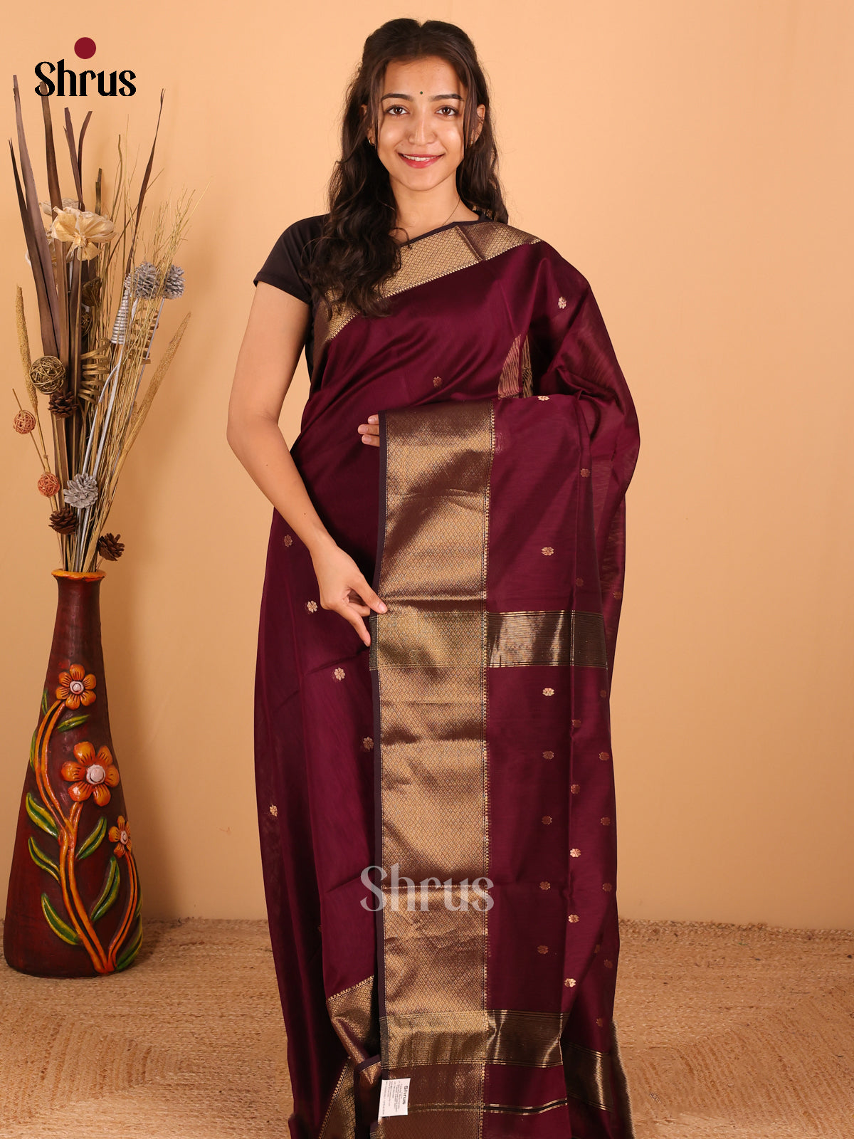 Dark Wine - Maheswari silk cotton Saree - DCS27135 - Shop on Shrus.com