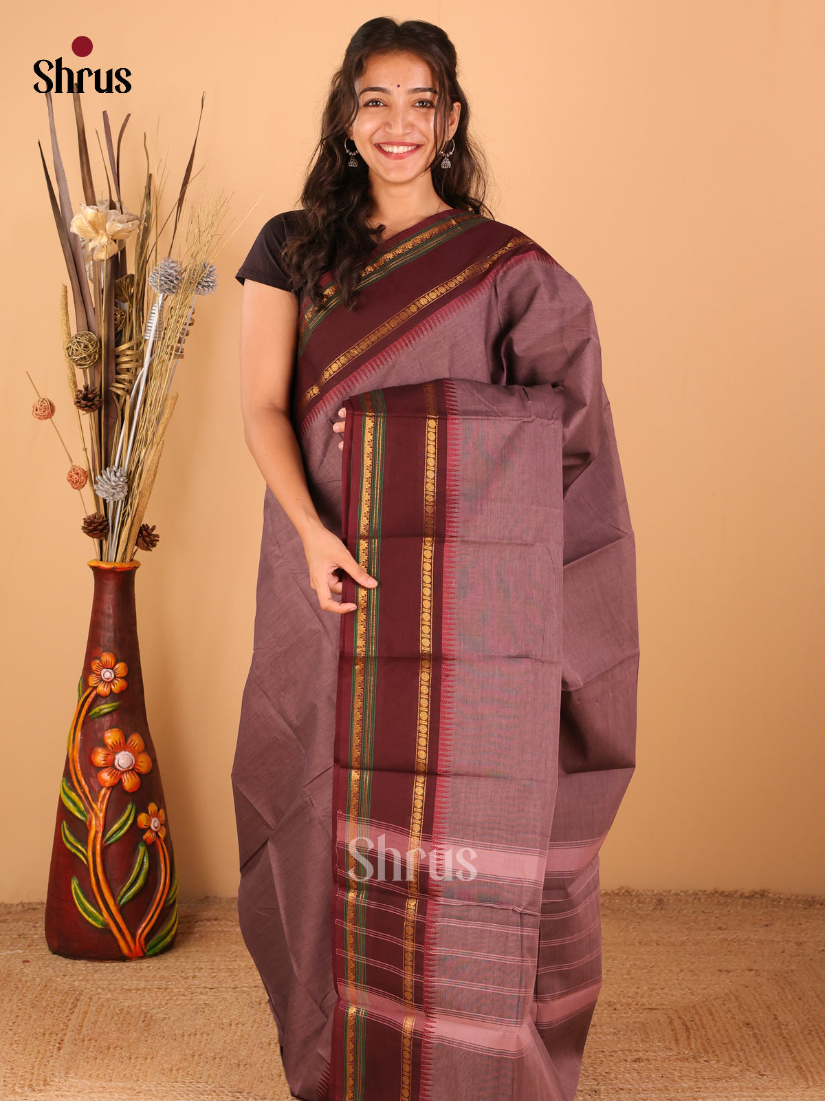 Dark onion pink with dark brown - Chettinad saree -DDS02042 - Shop on Shrus.com