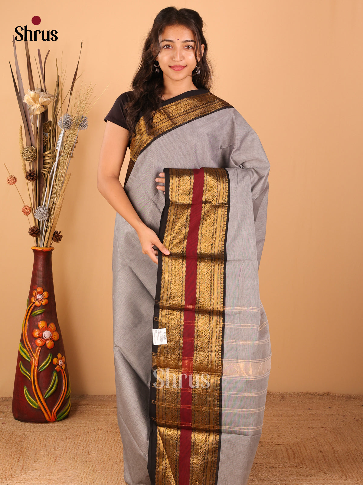 Grey with Black - Chettinad saree -DDS02126 - Shop on Shrus.com