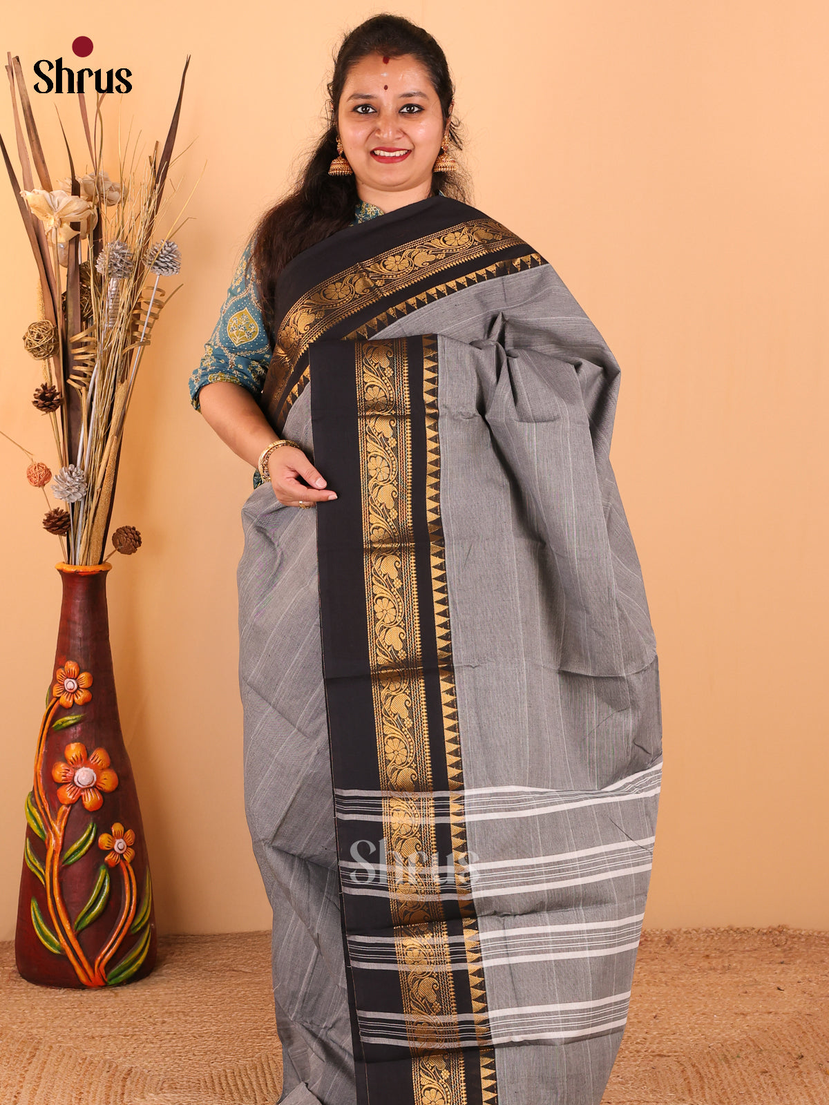 Grey with Black - Chettinad Cotton saree - DDS09105 - Shop on Shrus.com