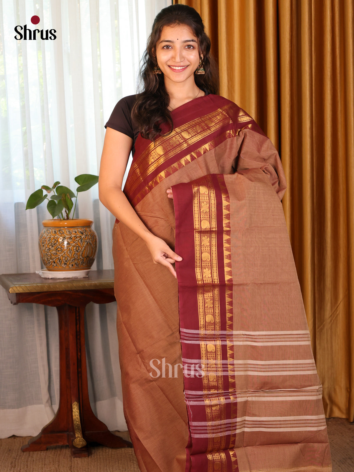 Dual Tone ligh brown with maroon - Chettinad Cotton Saree - DDS09139 - Shop on Shrus.com