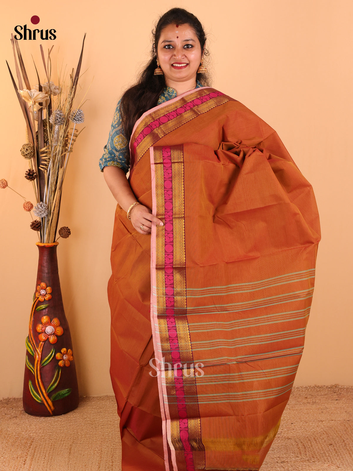Dual tone Brown with Pink - Chettinad Cotton saree - DDS09147 - Shop on Shrus.com