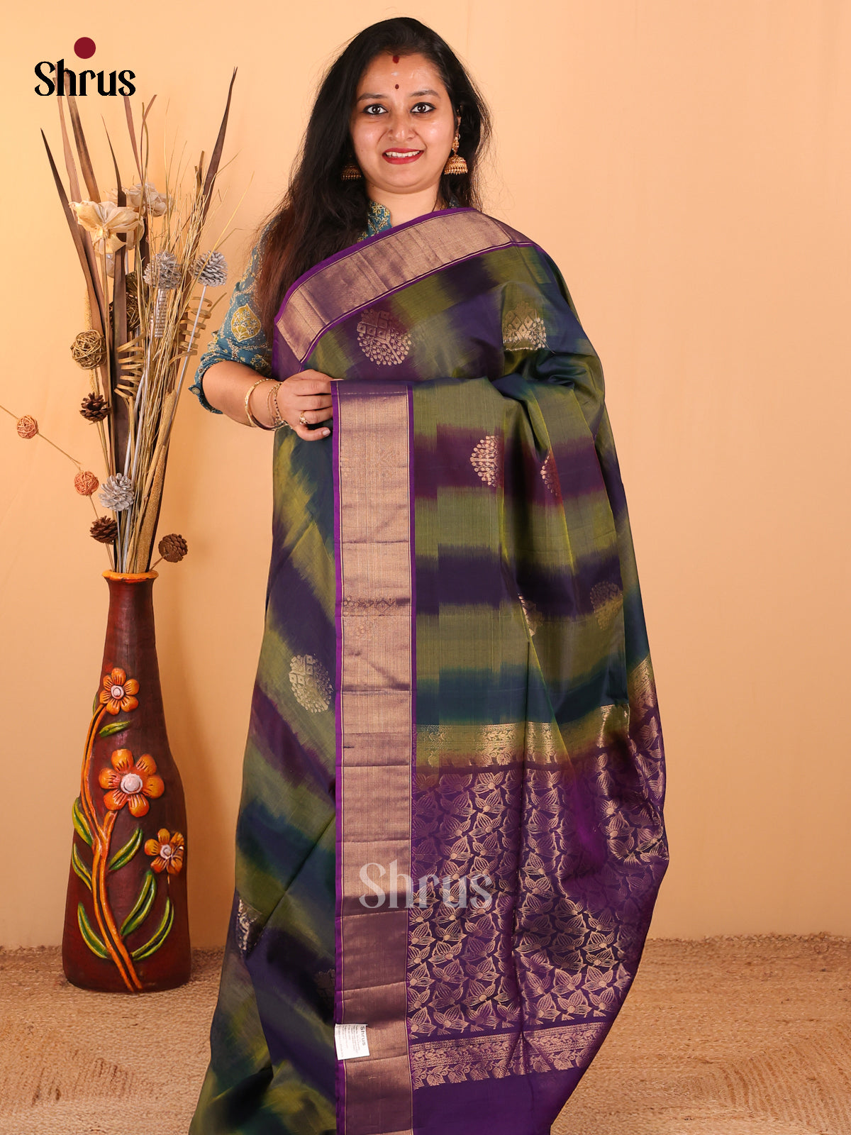 Pretty Multicolour Silk Cotton Saree With Zari Motifs & Purple Zari Woven Border & Pallu - Shop on Shrus.com