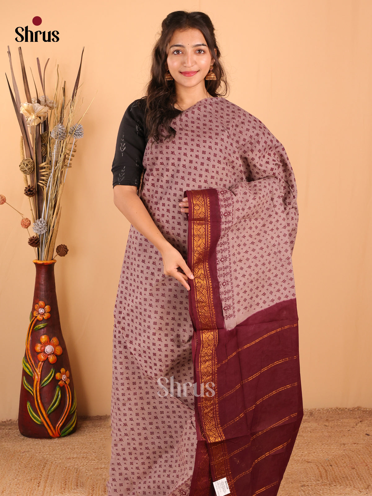Mild Lavender with Maroon - DDS15232 - Sungudi Cotton Saree - Shop on Shrus.com