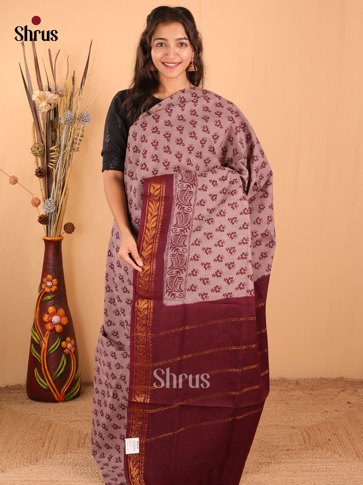 Onion Pink with Maroon - DDS15236 - Sungudi Cotton Saree - Shop on Shrus.com