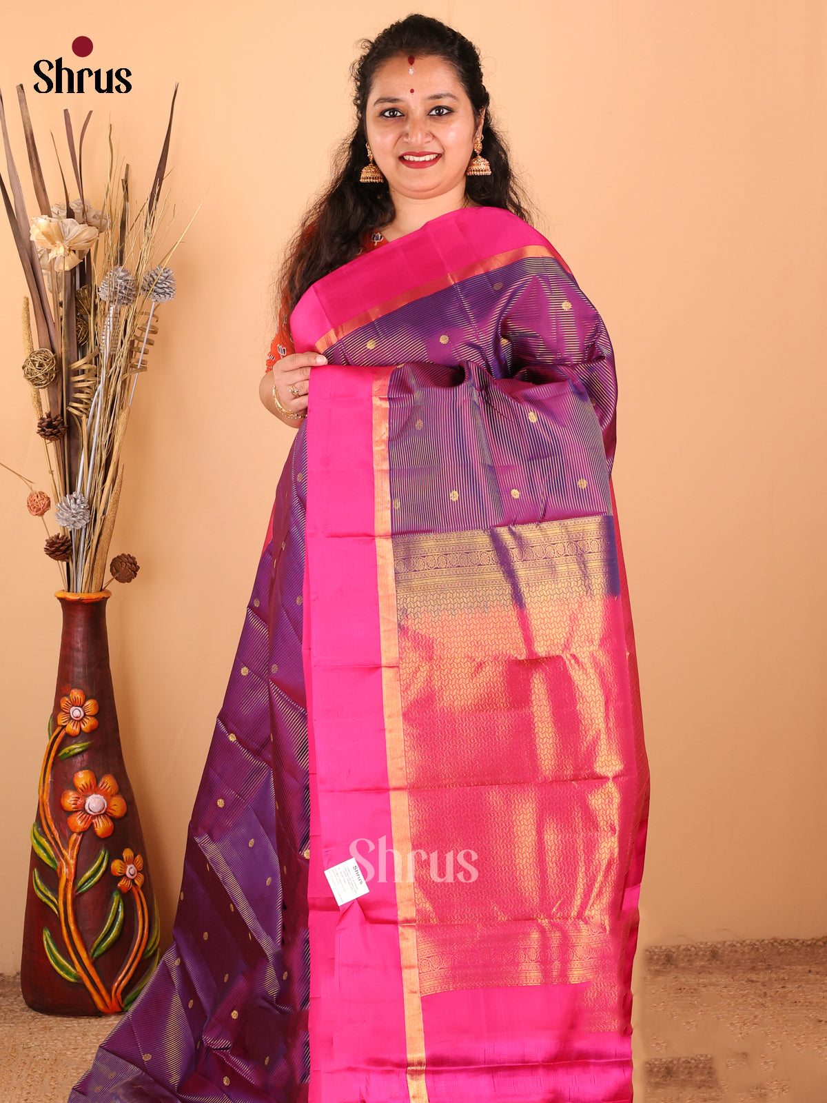 DDS17013 - Kanchipuram silk Saree - Shop on Shrus.com
