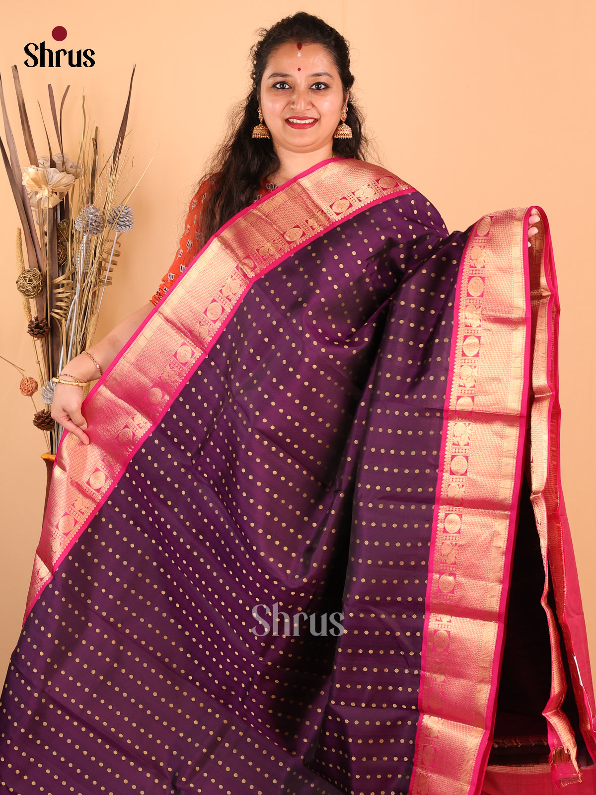 Glimmering Violet  Kanchipuram silk Saree with zari buttas  , brocade pallu - Shop on Shrus.com